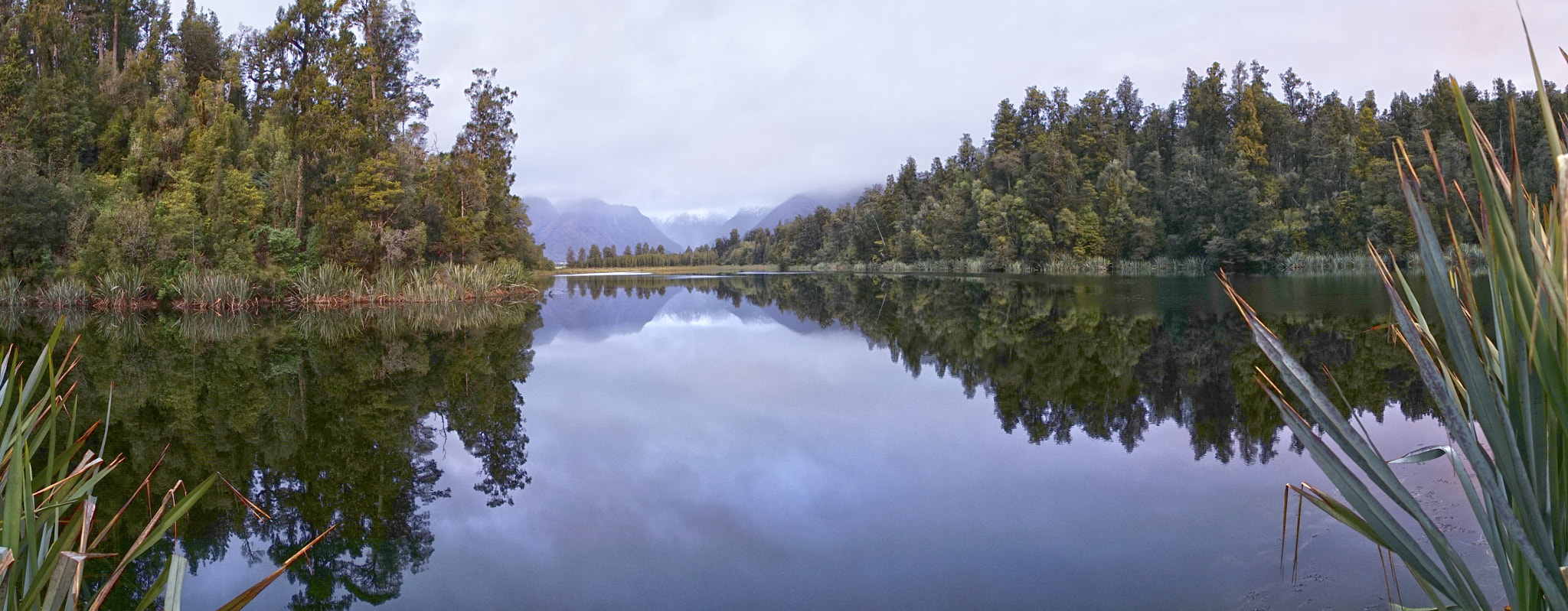 24-70mm F2.8-2.8 SSM sample photo. Lake matheson nz photography