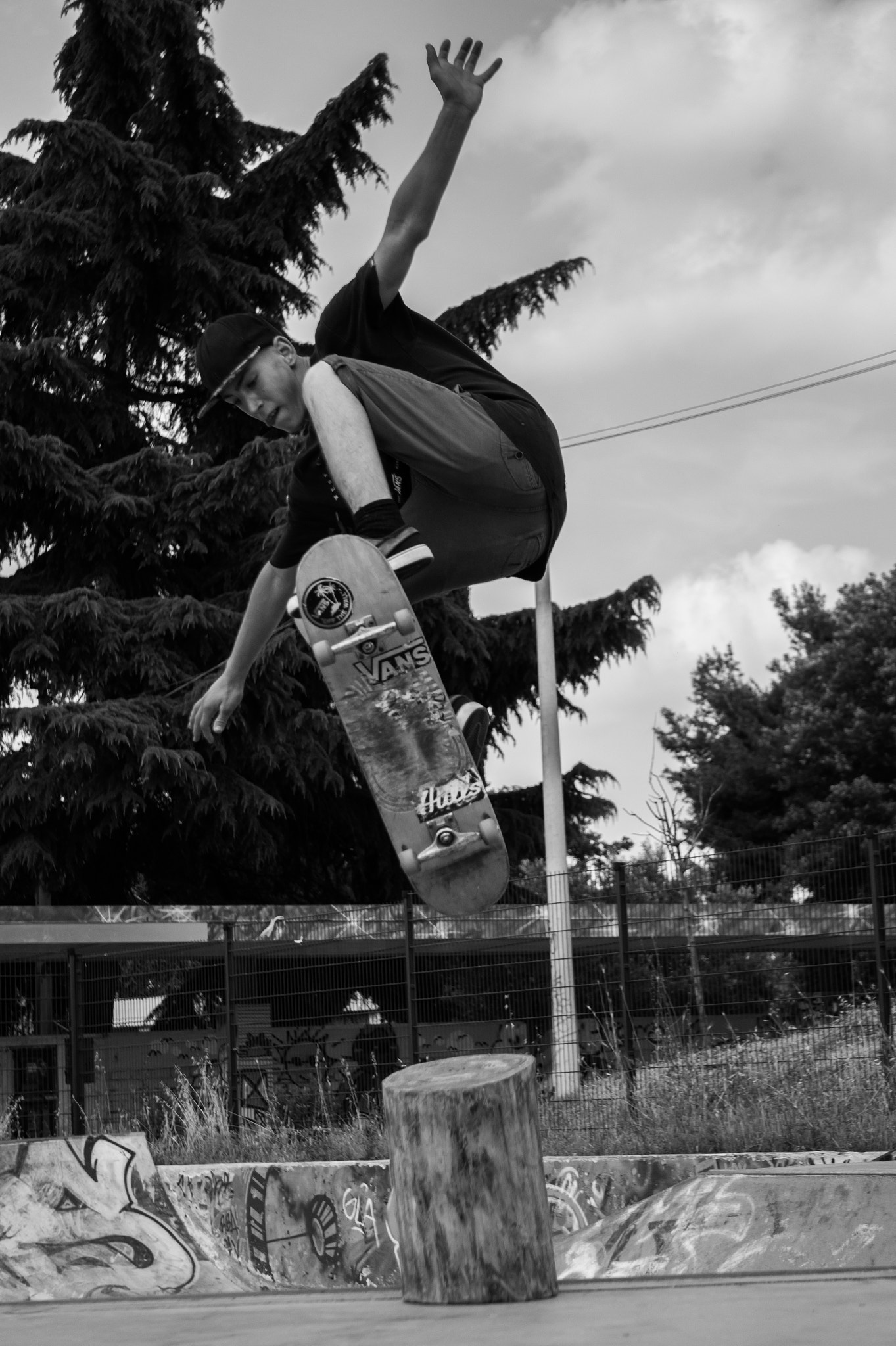 Sony Alpha a3000 sample photo. What a jump! photography