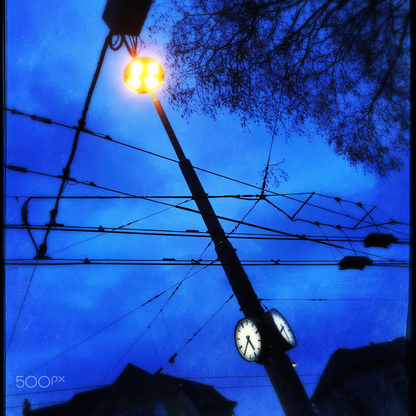 Hipstamatic 311 sample photo. City electric and lighting photography