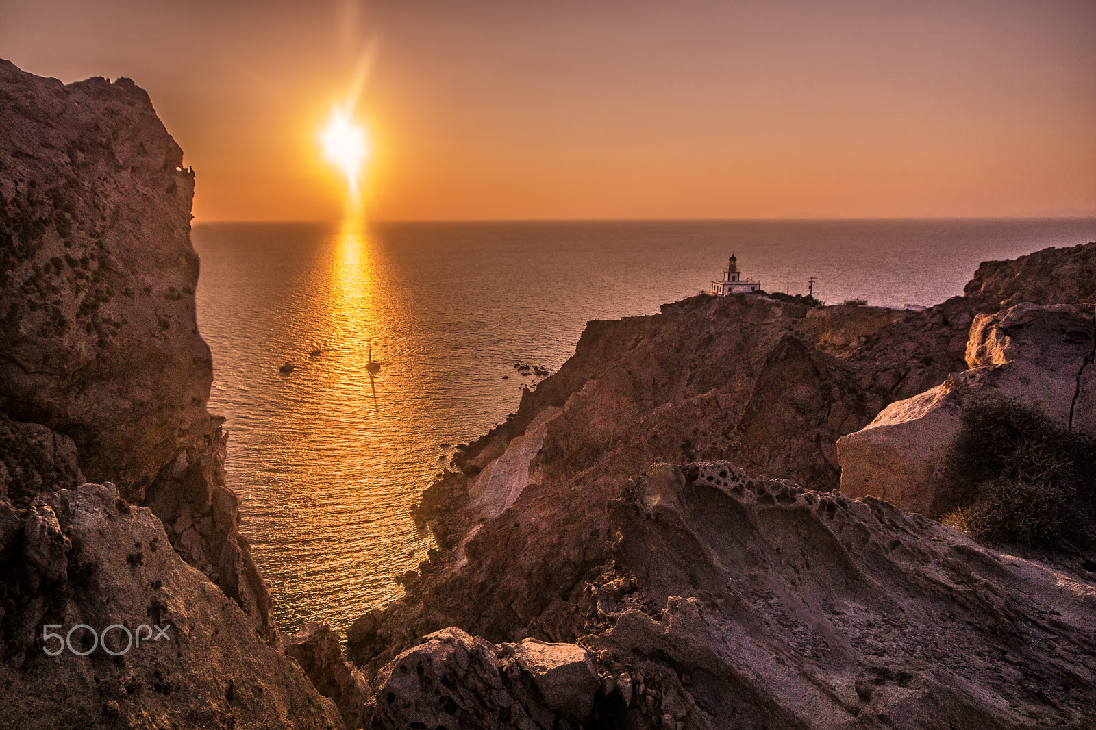Minolta AF 28-80mm F3.5-5.6 II sample photo. Santoriniiiii photography