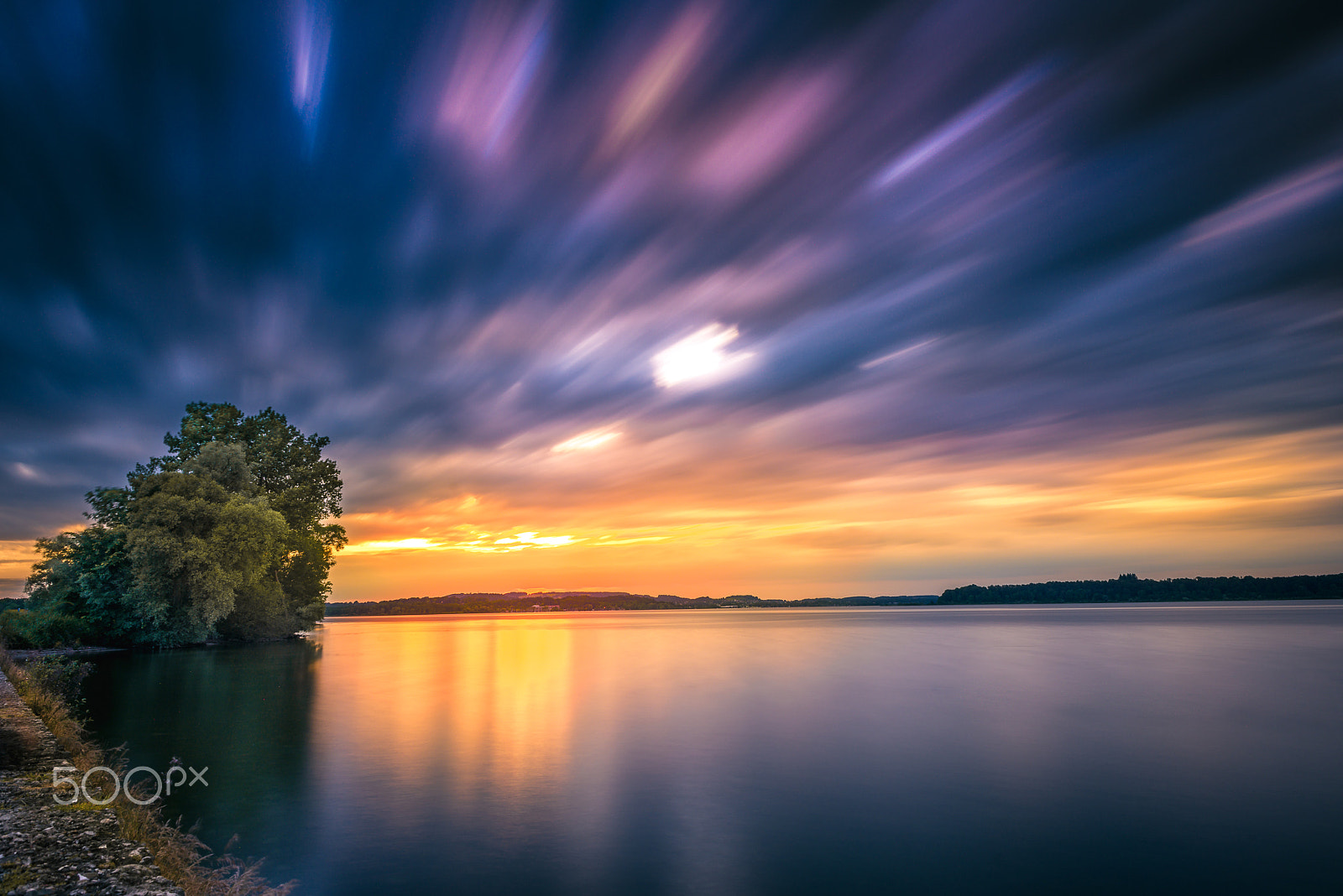Nikon D800 + Nikon AF Nikkor 24mm F2.8D sample photo. Chiemsee photography