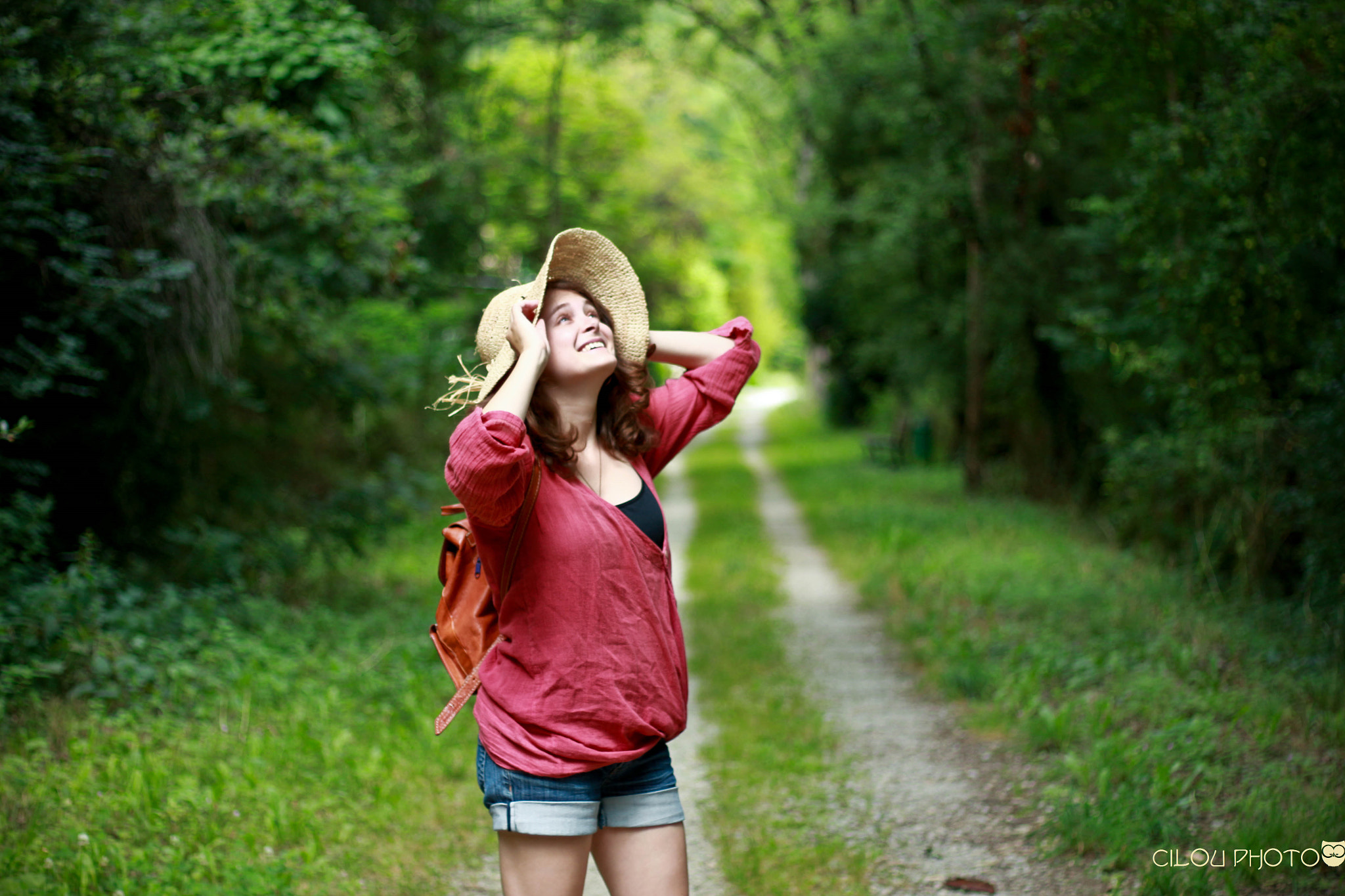 Canon EOS 100D (EOS Rebel SL1 / EOS Kiss X7) + Canon EF 50mm F1.8 II sample photo. Let's go on an adventure photography