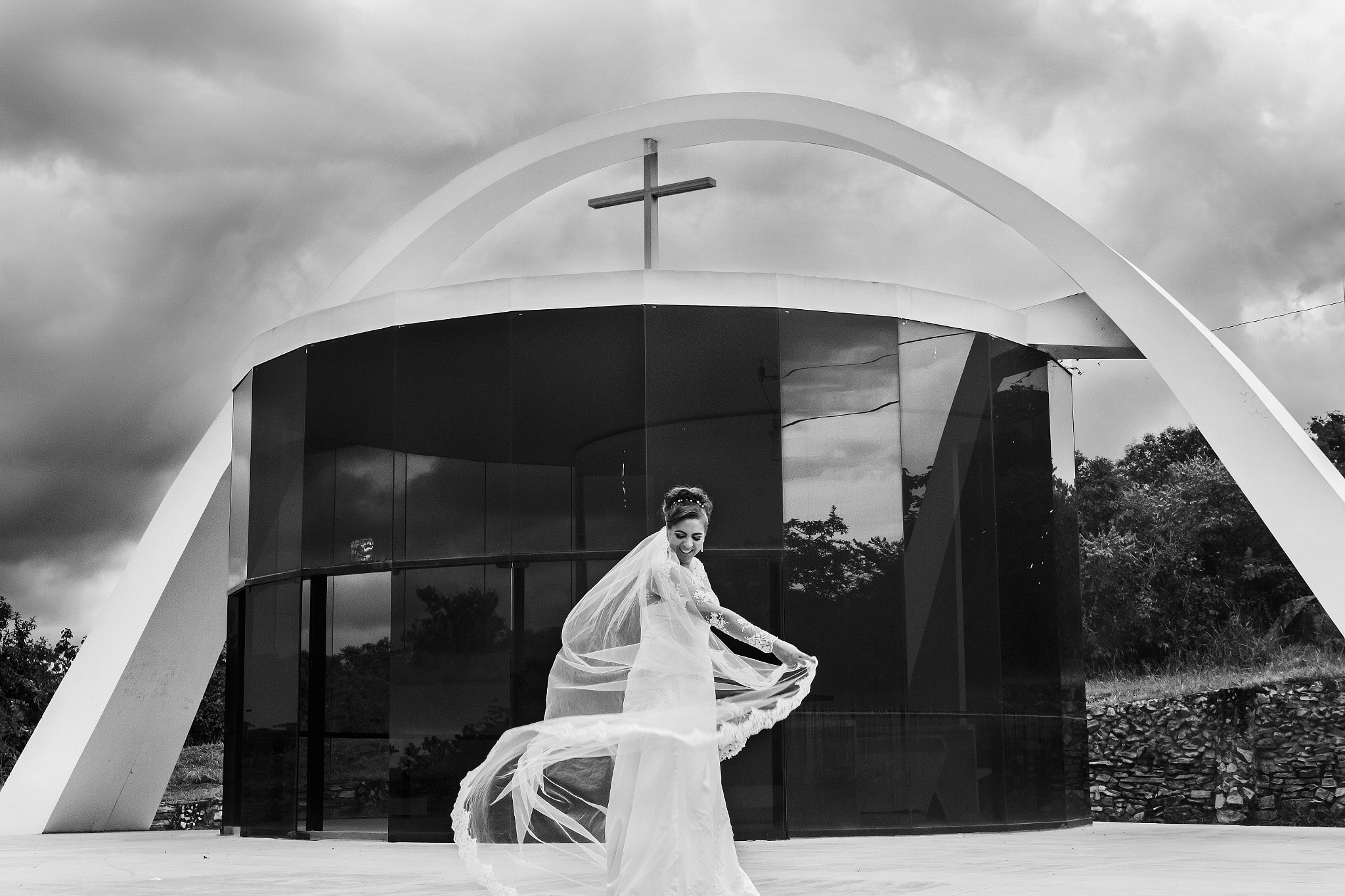 Sigma 24-70mm F2.8 EX DG Macro sample photo. Bride gisely photography