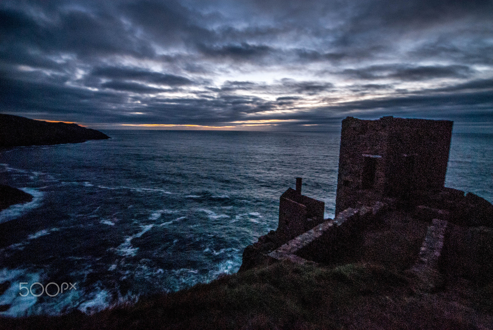 Sigma 10-20mm F4-5.6 EX DC HSM sample photo. Botallack photography