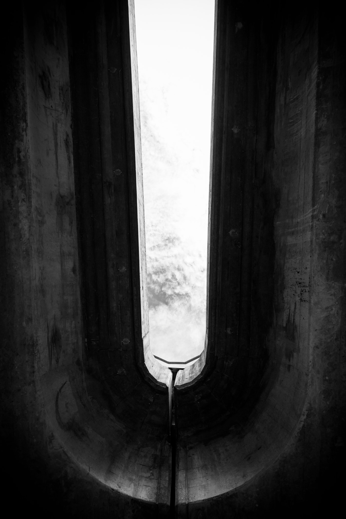 Canon EOS M3 sample photo. Under the metro photography