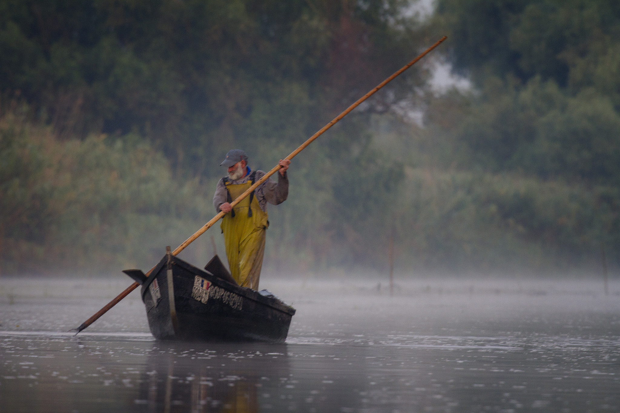 Canon EF 400mm F2.8L IS USM sample photo. Fisherman in romania photography