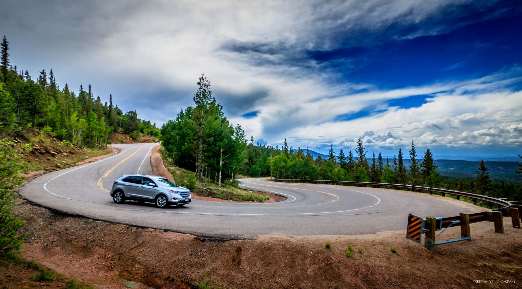 Canon EOS 750D (EOS Rebel T6i / EOS Kiss X8i) sample photo. Riding a maximum curve photography