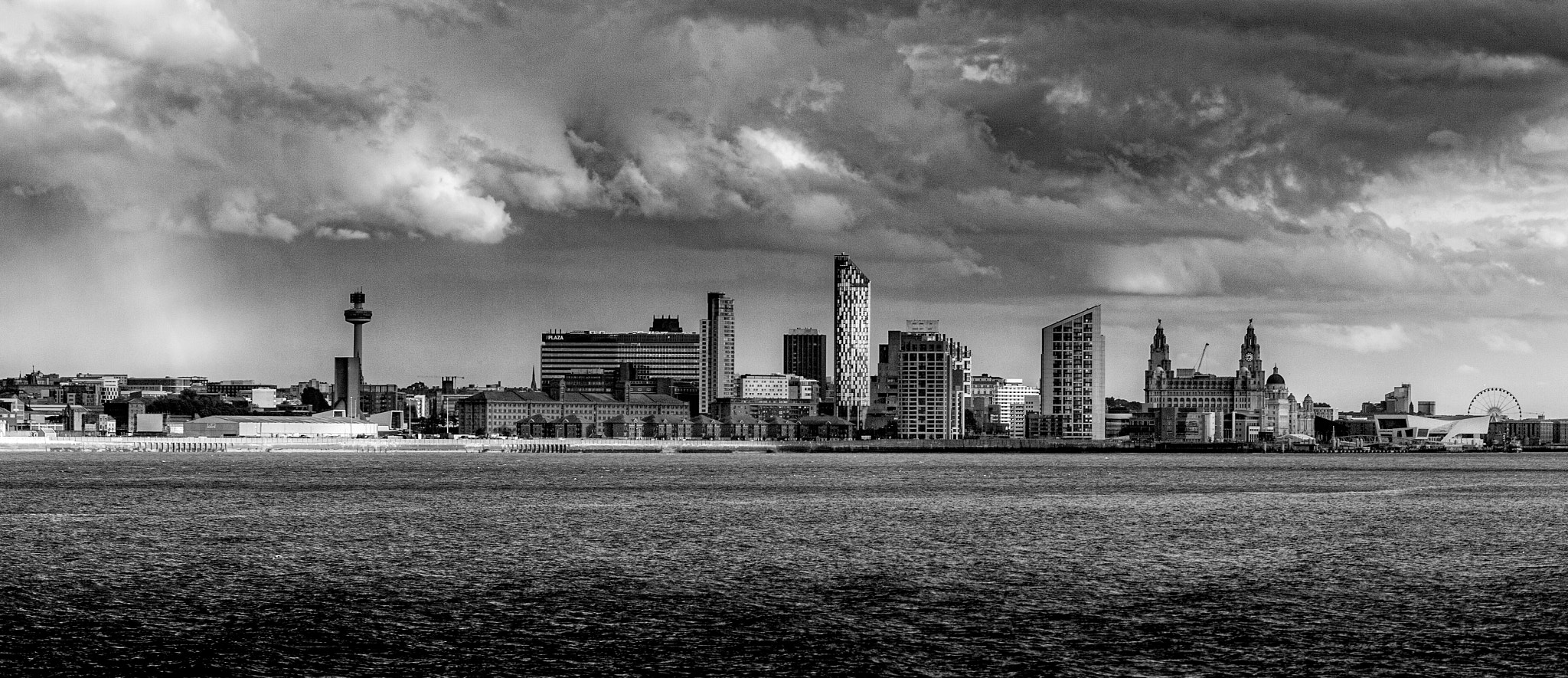 Canon EOS-1Ds Mark II sample photo. Liverpool waterfront photography