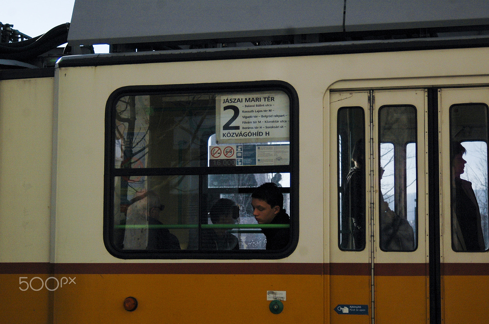 AF Zoom-Nikkor 28-80mm f/3.3-5.6G sample photo. Budapest tram photography