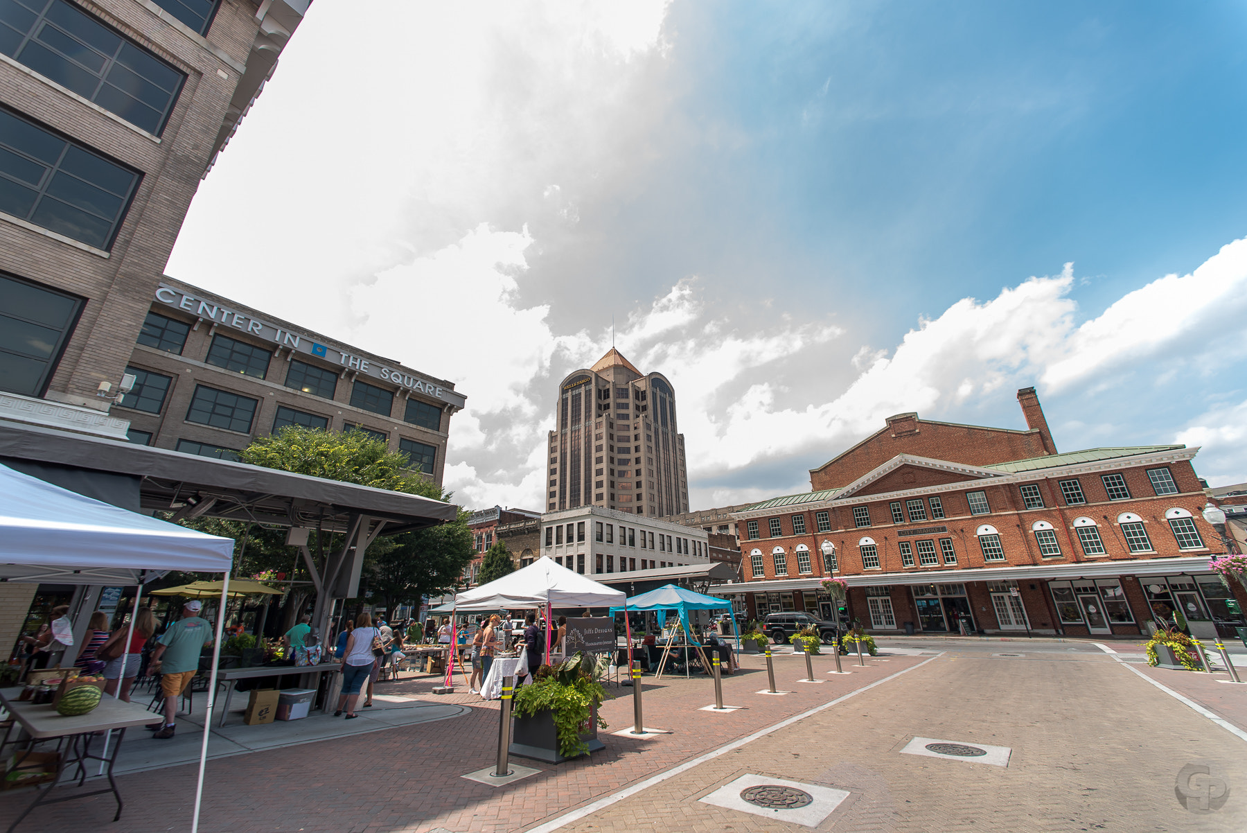 Nikon D750 + Nikon AF Nikkor 14mm F2.8D ED sample photo. Roanoke city market photography