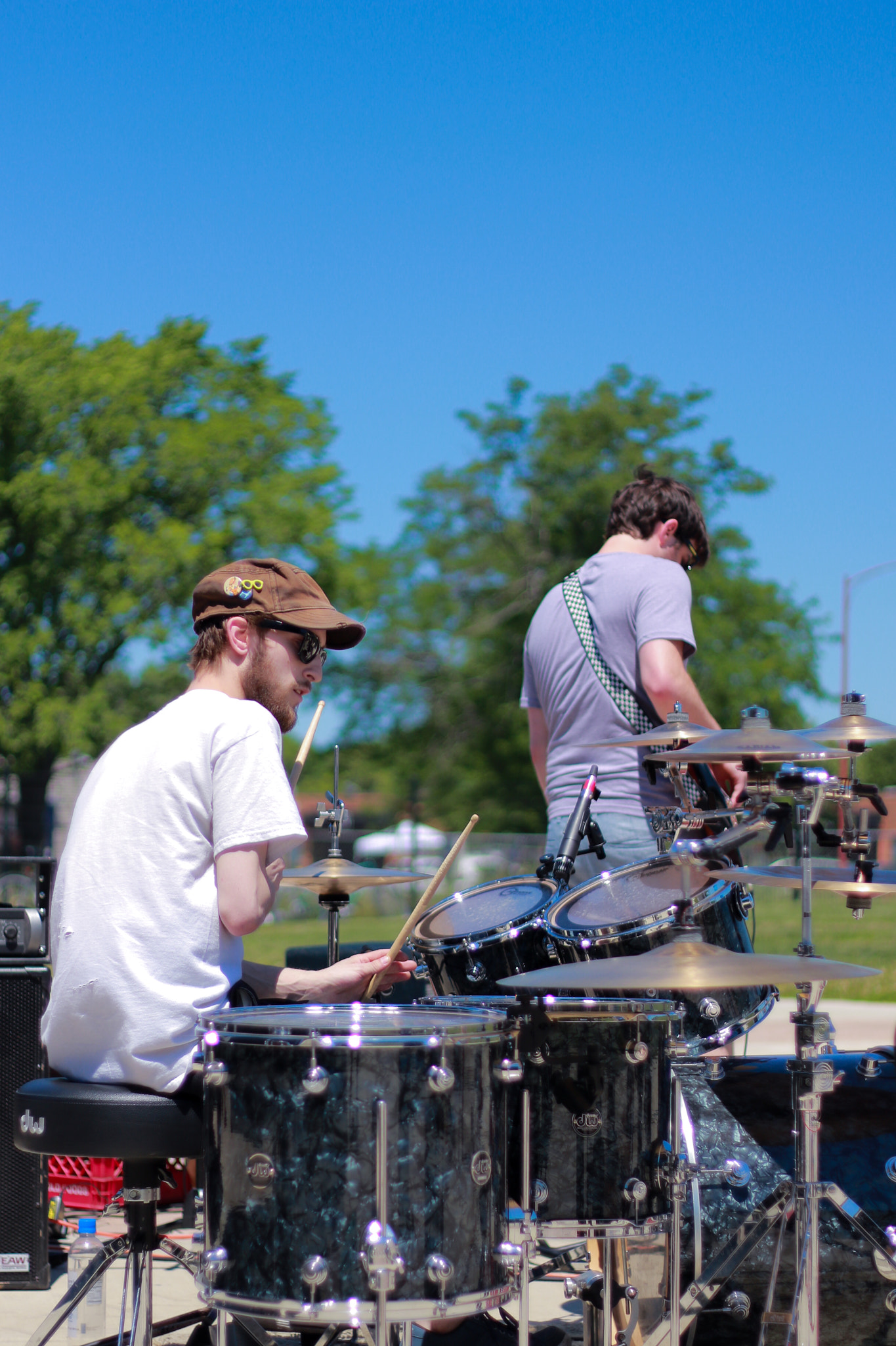 Canon EOS 7D Mark II + Canon EF 50mm F1.8 II sample photo. Drumming in central park photography