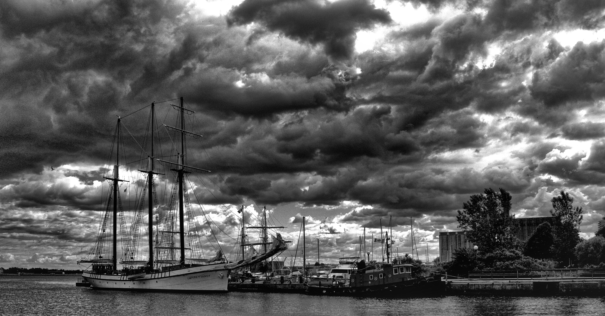 Olympus PEN E-P1 sample photo. Tall ship little ship photography