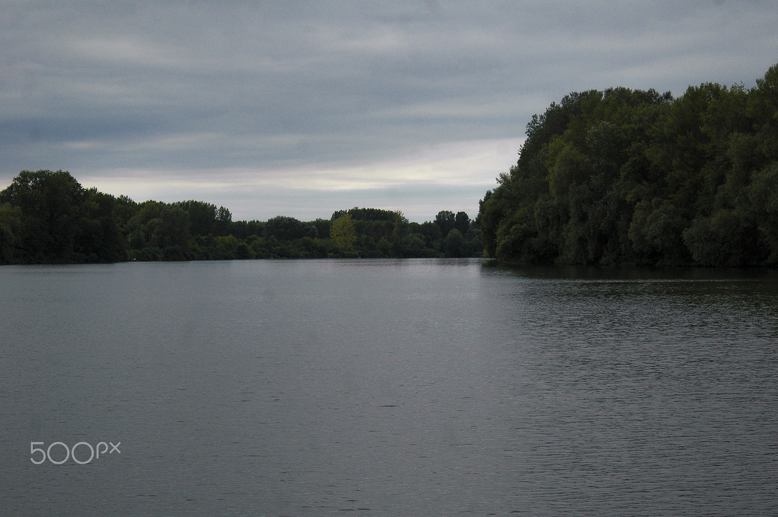 AF Zoom-Nikkor 28-80mm f/3.3-5.6G sample photo. Tisza river photography