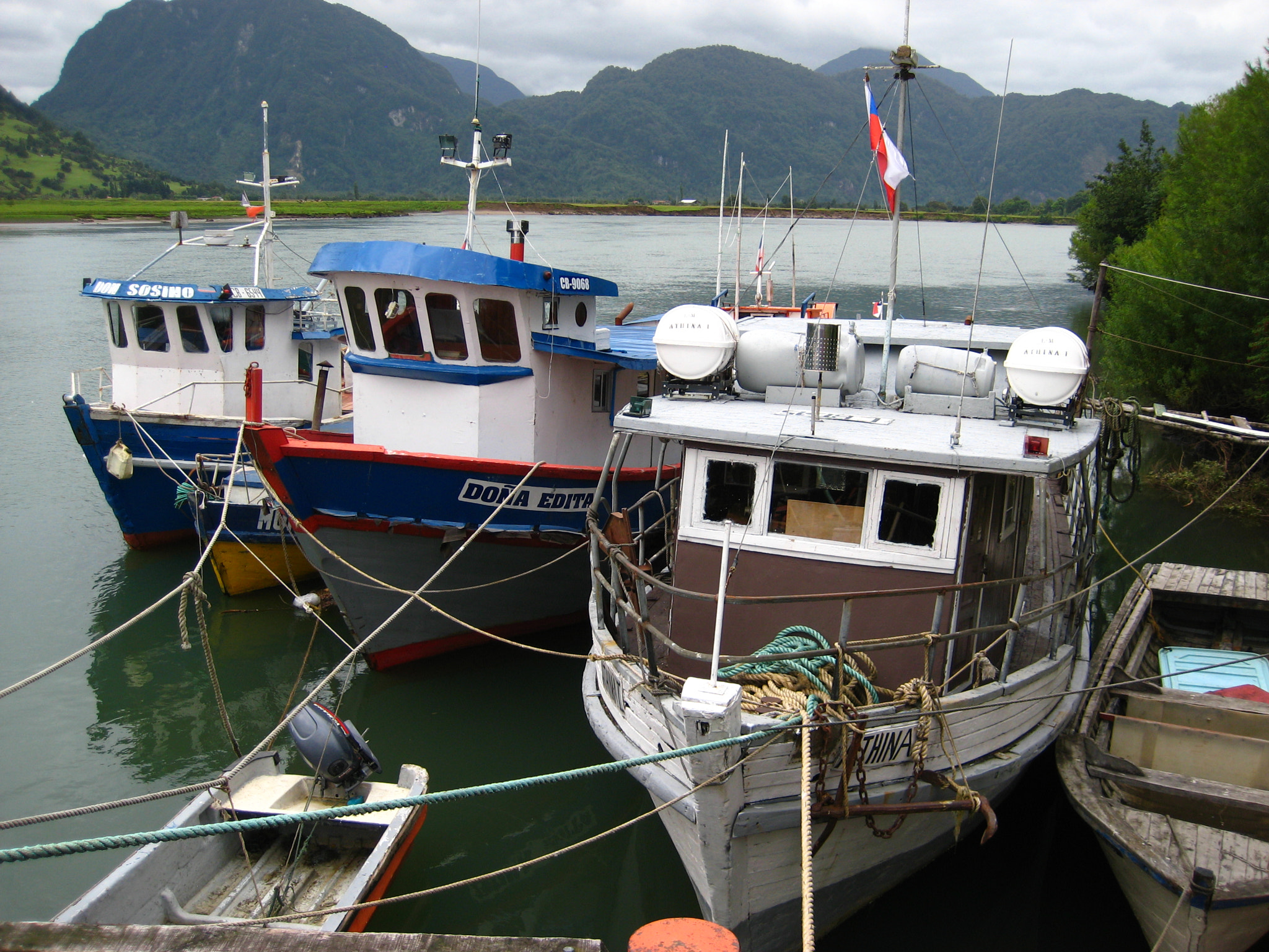 Canon POWERSHOT SD1000 sample photo. Fishing fleet photography