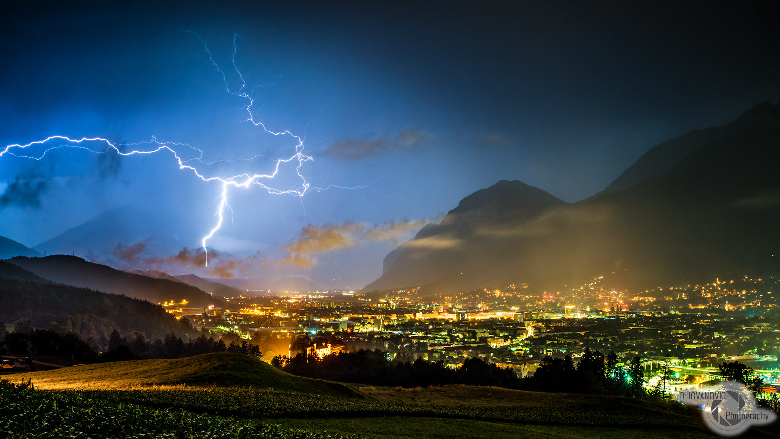 Sony a7R II + 35-70mm F4 sample photo. Lightning strike photography