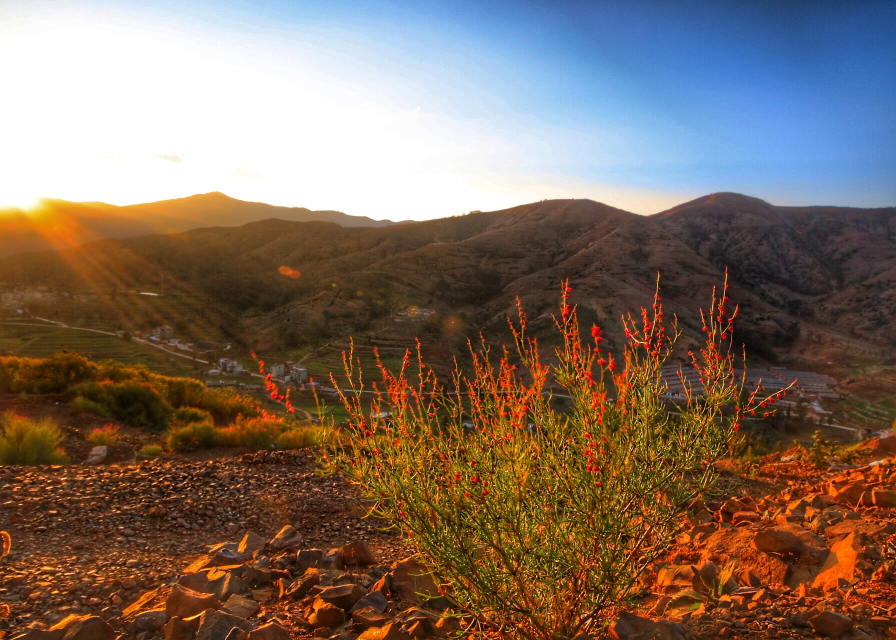 Canon 10-20mm sample photo. Enjoy the sunset photography