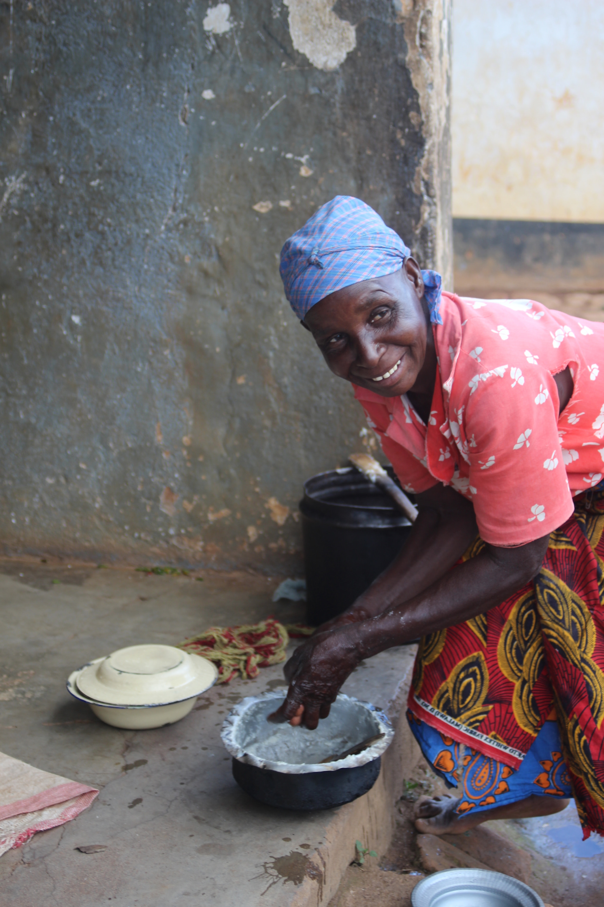 Canon EF 35-105mm f/3.5-4.5 sample photo. Making nsima, mulanje, malawi, africa. photography