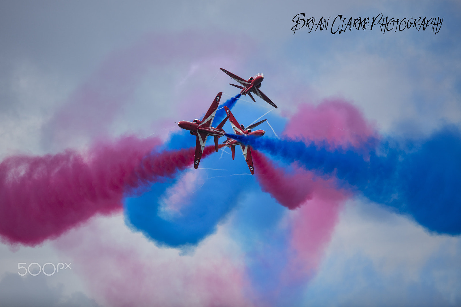 Canon EF 600mm F4L IS II USM sample photo. Red arrows photography
