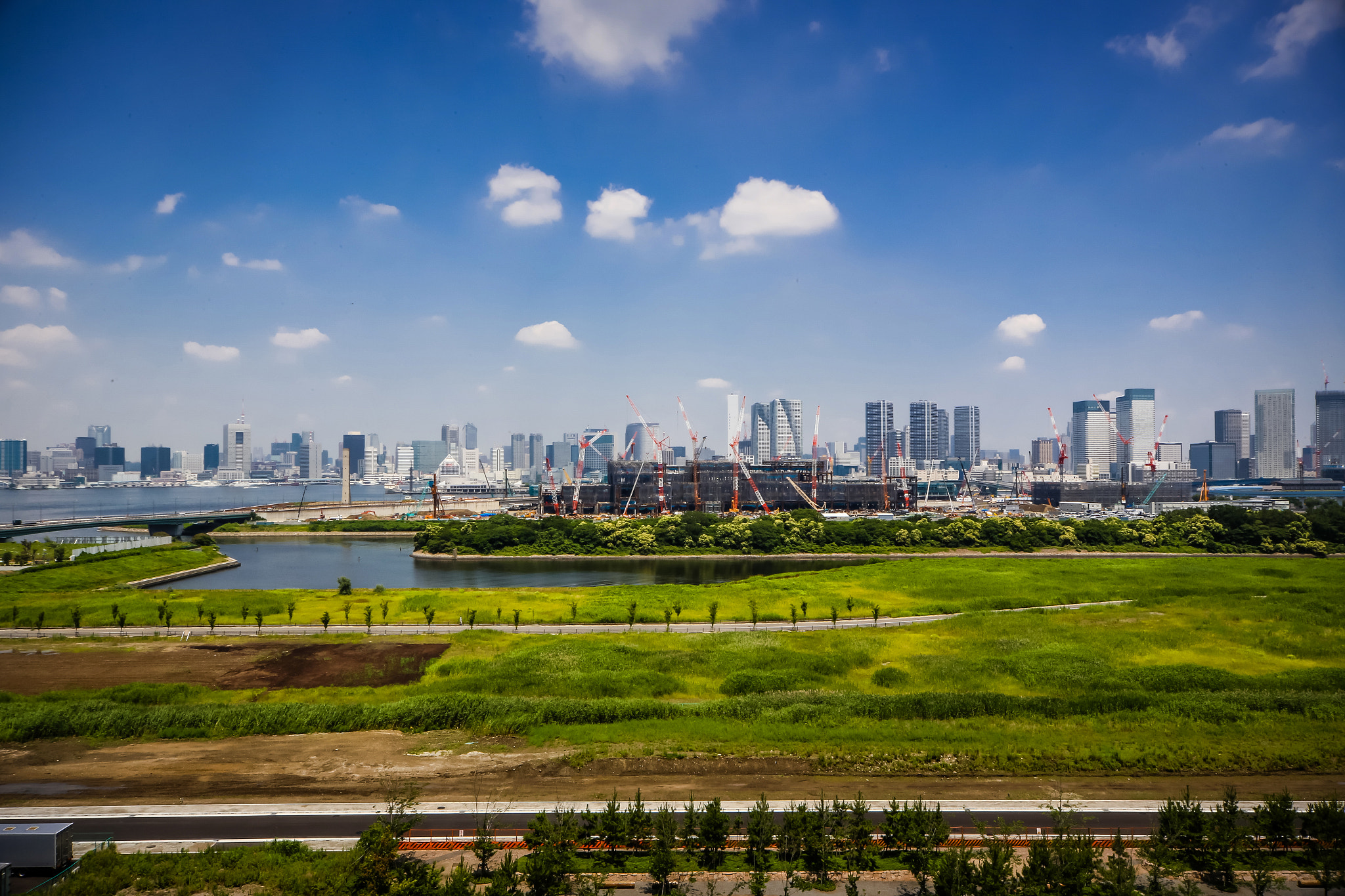 Canon EOS 6D + Sigma 10-20mm F4-5.6 EX DC HSM sample photo. Odaiba photography