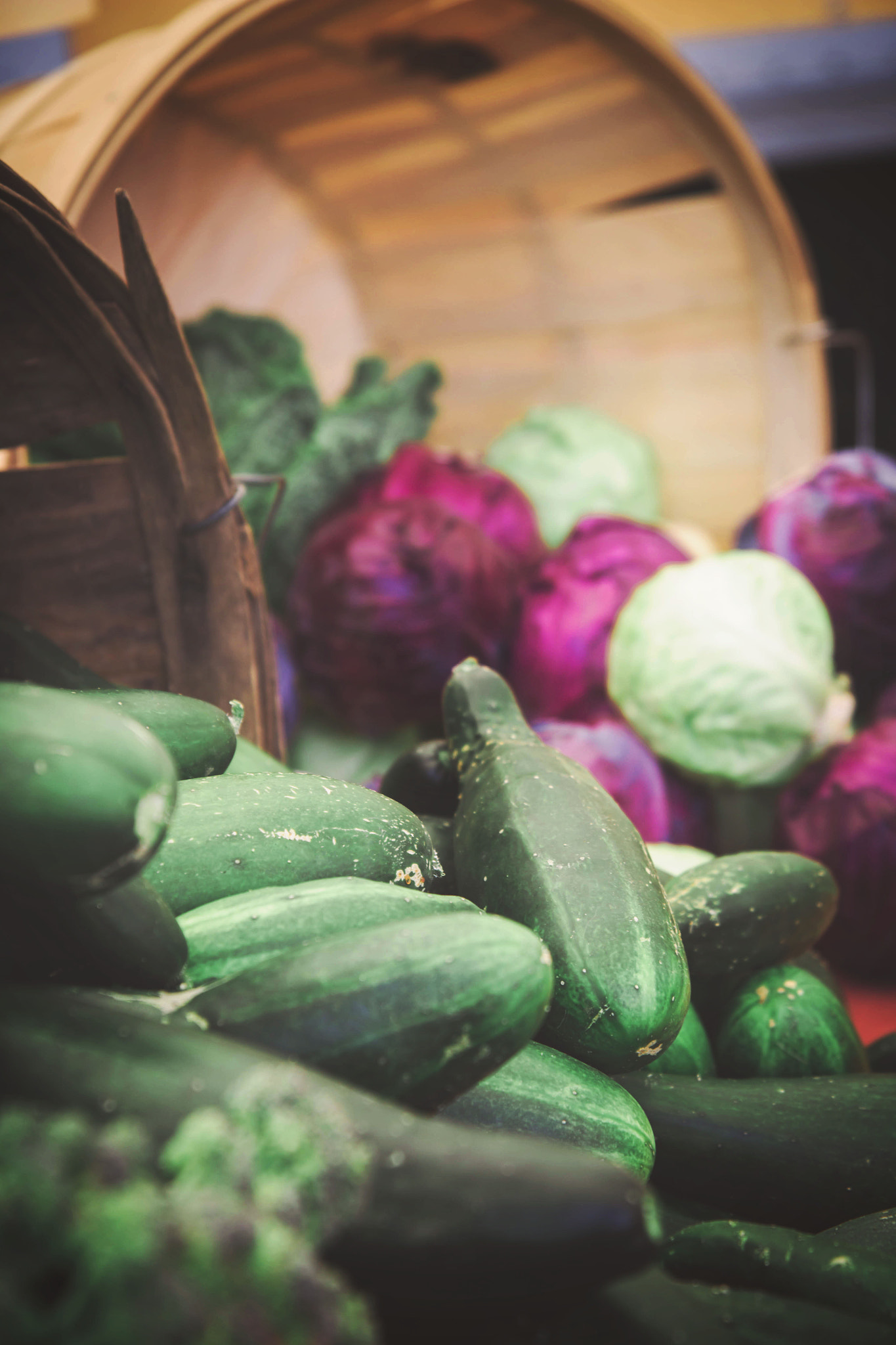 Canon EF-S 17-55mm F2.8 IS USM sample photo. Market veggies photography