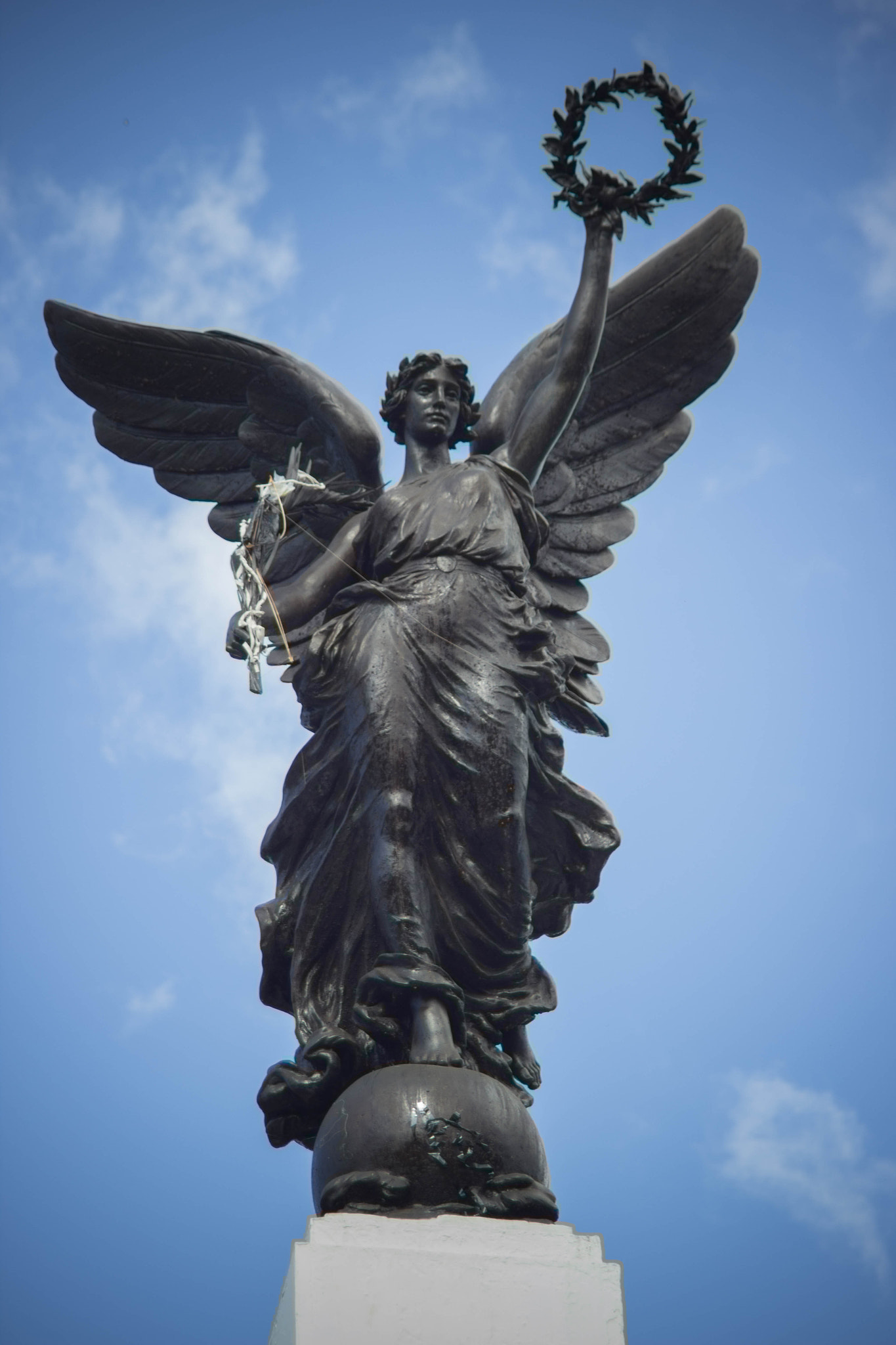 Canon EF 35-135mm f/4-5.6 USM sample photo. Memorial park monument photography