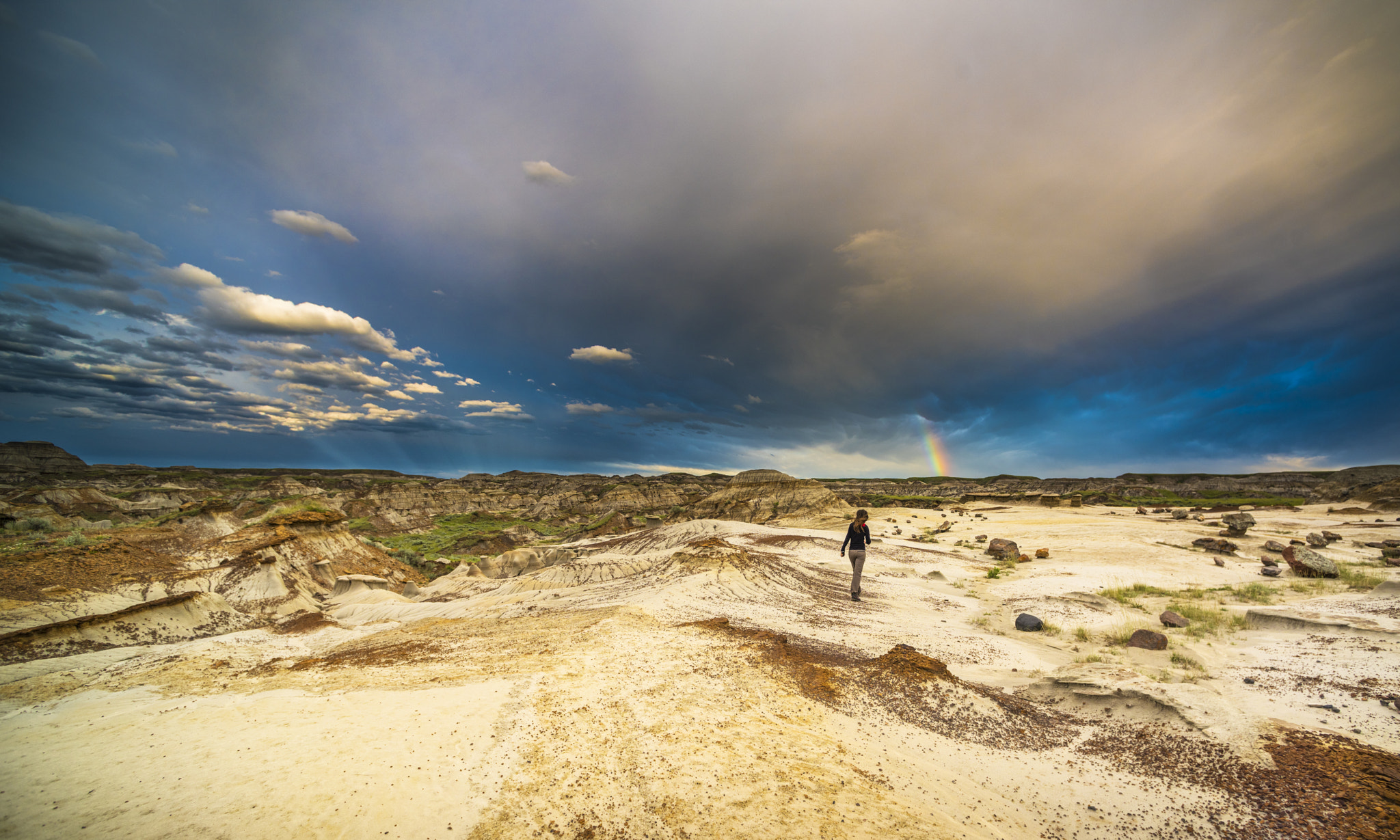 Nikon D810 + Nikon AF Nikkor 14mm F2.8D ED sample photo. Badlands sunset photography