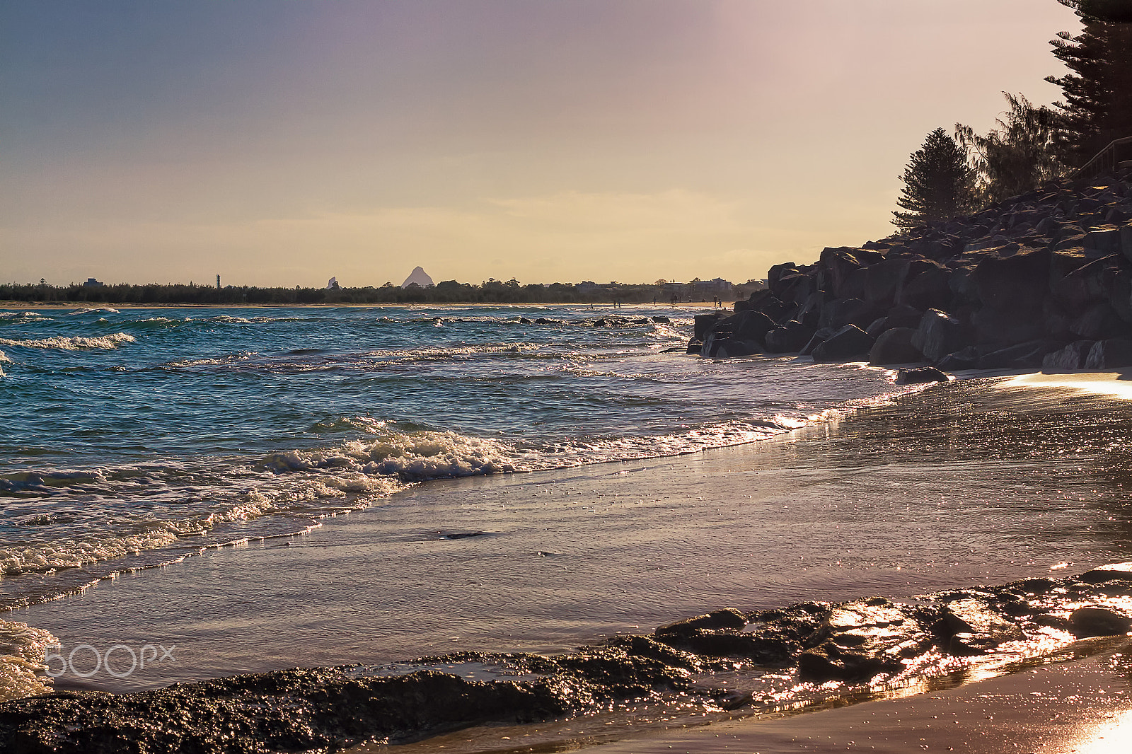 Canon EOS 50D + Canon EF 40mm F2.8 STM sample photo. Evening by the beach photography