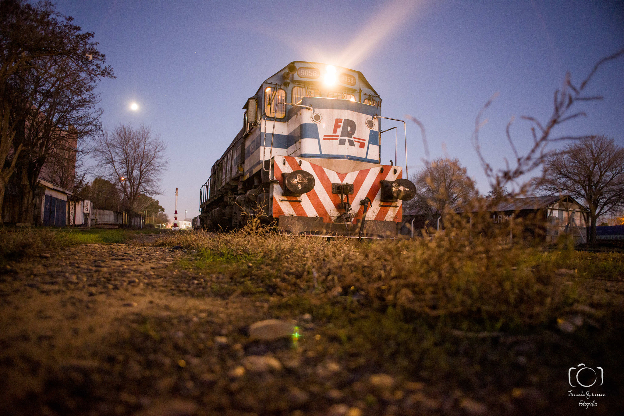 Nikon D800 + Nikon AF Nikkor 24mm F2.8D sample photo. Ferrosur photography