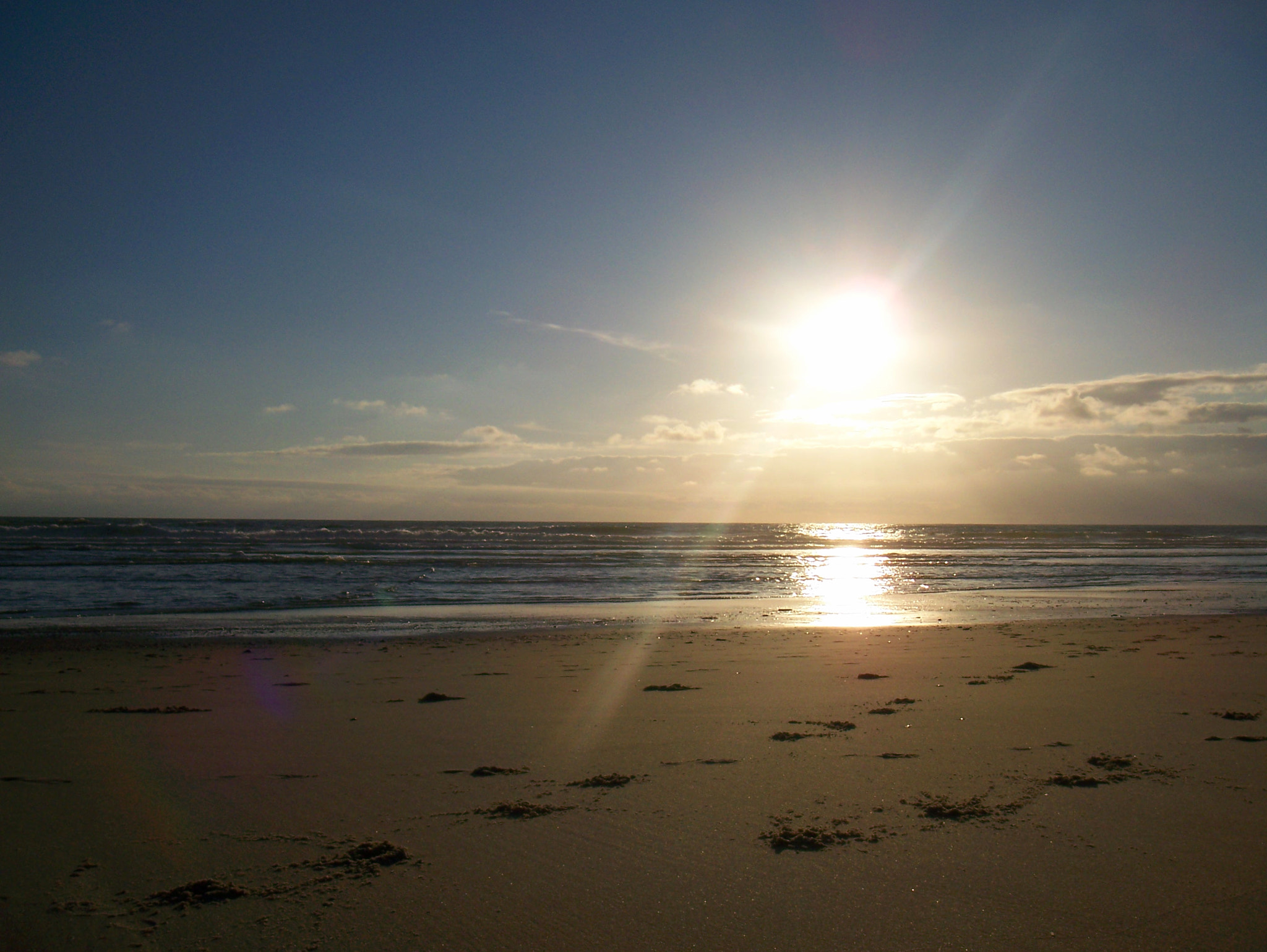 Kodak V610 DUAL LENS DIGITAL CAMERA sample photo. Sunset photography