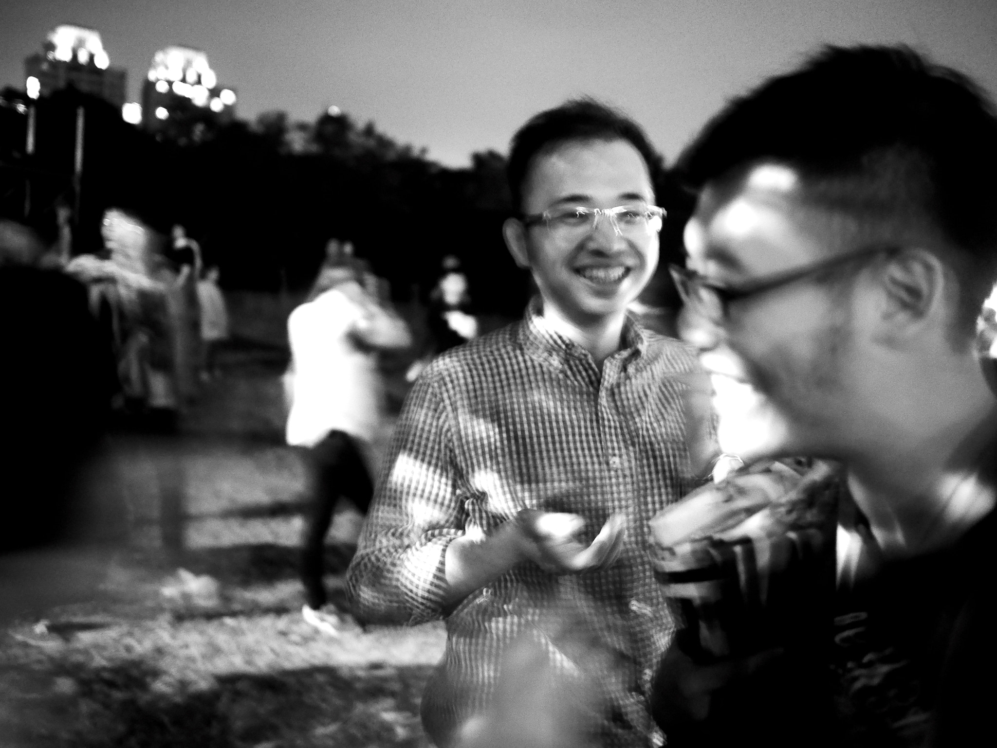 Panasonic Lumix DMC-GM1 + Panasonic Lumix G 20mm F1.7 ASPH sample photo. Laugh photography