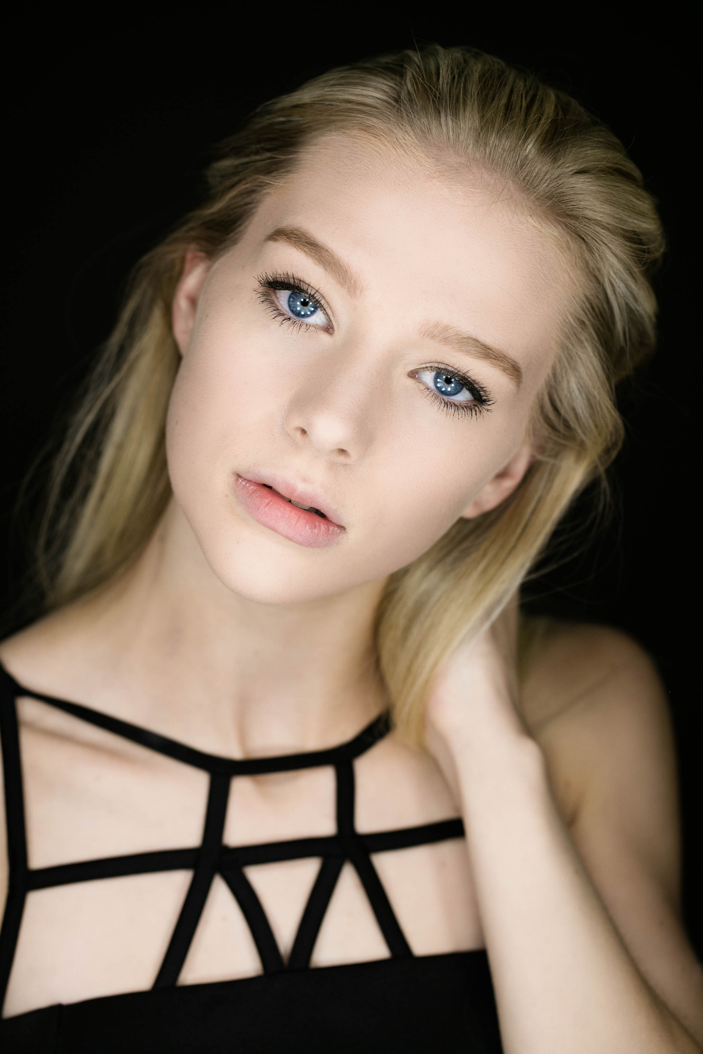Canon EOS 5DS + Canon EF 100mm F2.8L Macro IS USM sample photo. Emily photography