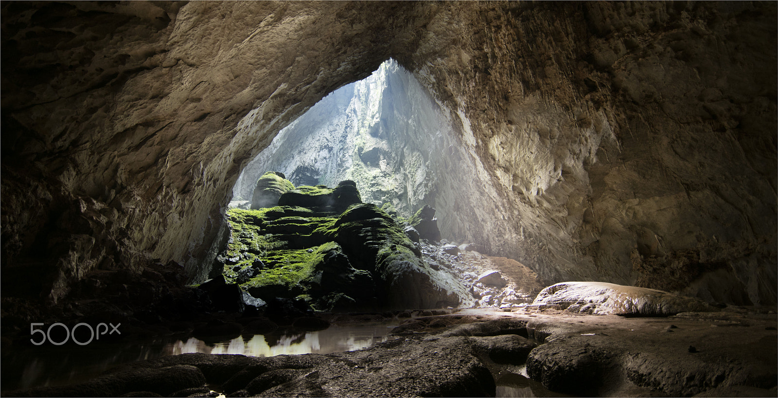 Canon EF 14mm F2.8L II USM sample photo. Doline in son doong cave - the biggest cave in world photography