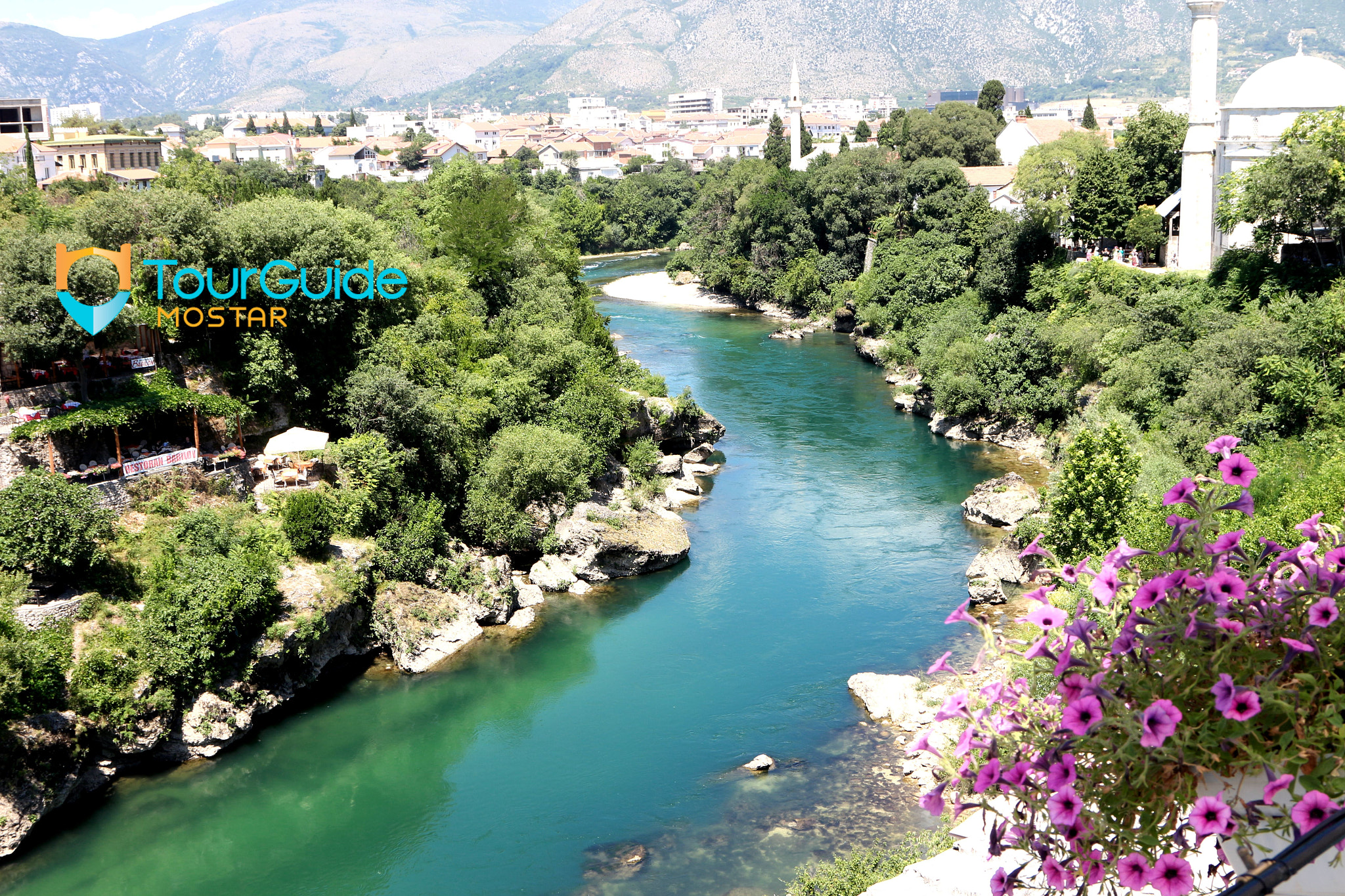 Canon EOS 650D (EOS Rebel T4i / EOS Kiss X6i) sample photo. Beautiful morning view on neretva river in mostar photography