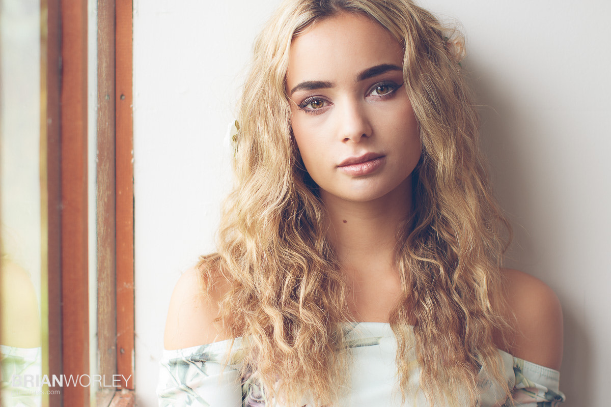 Canon EOS 80D + Canon EF 50mm F1.2L USM sample photo. Emma by the window photography