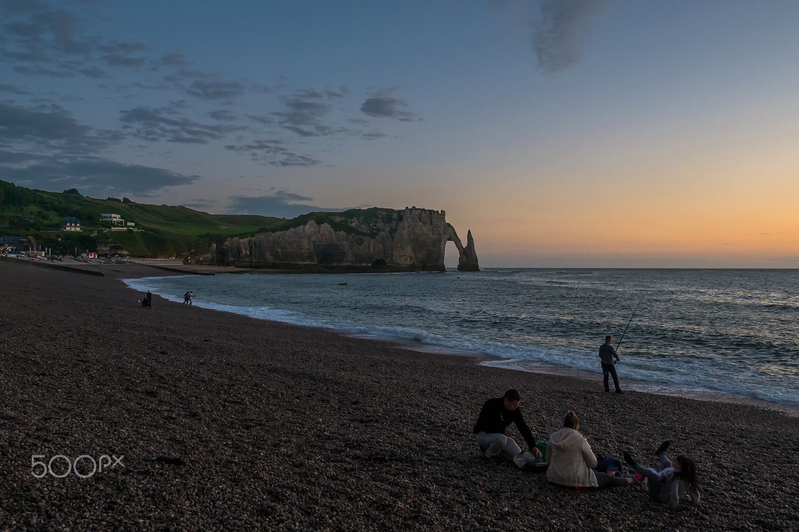 Panasonic DMC-G70 sample photo. Am strand von etretat / normandie photography