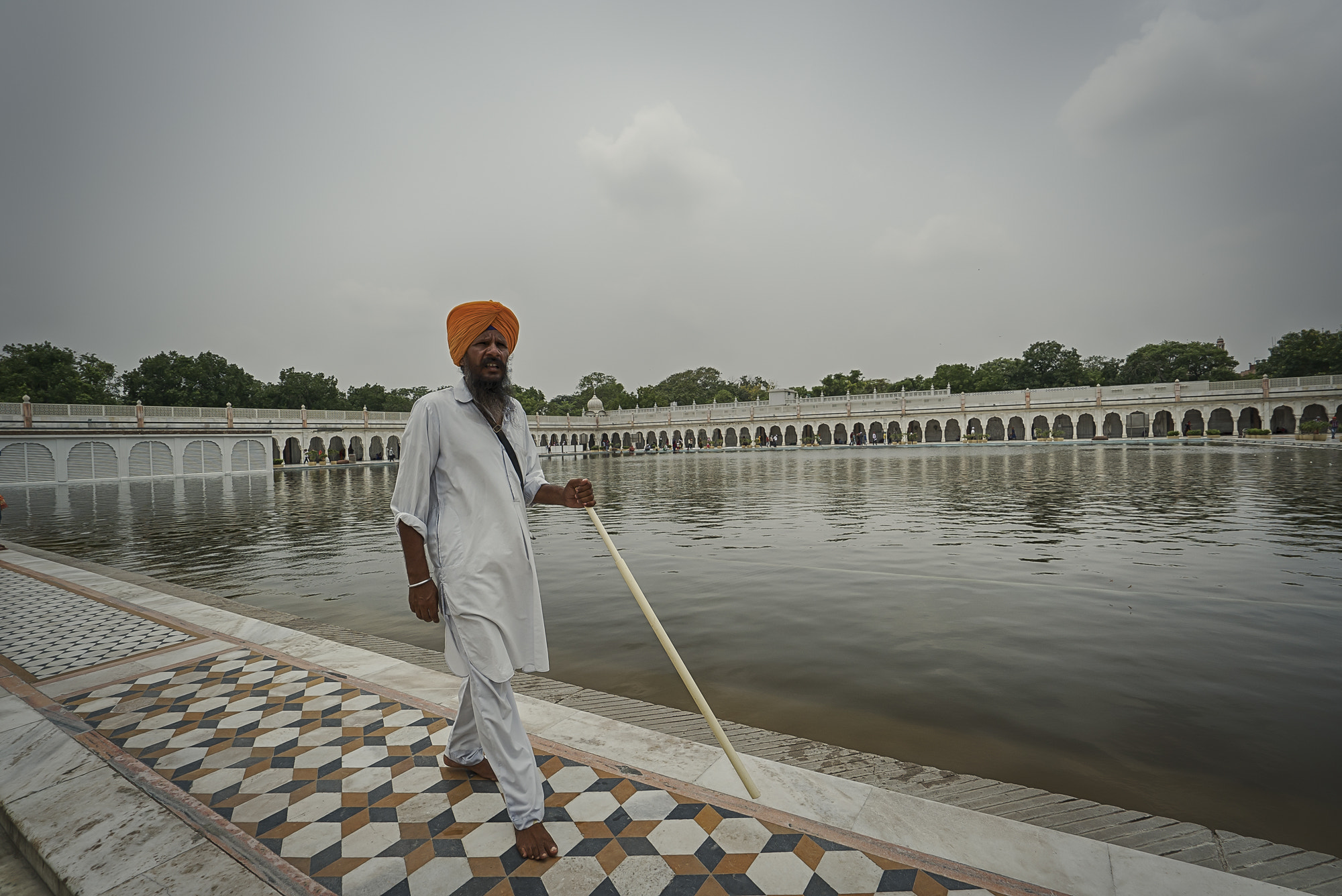Sony a7S II + Sony Vario-Tessar T* FE 16-35mm F4 ZA OSS sample photo. New delhi punjabi temple photography