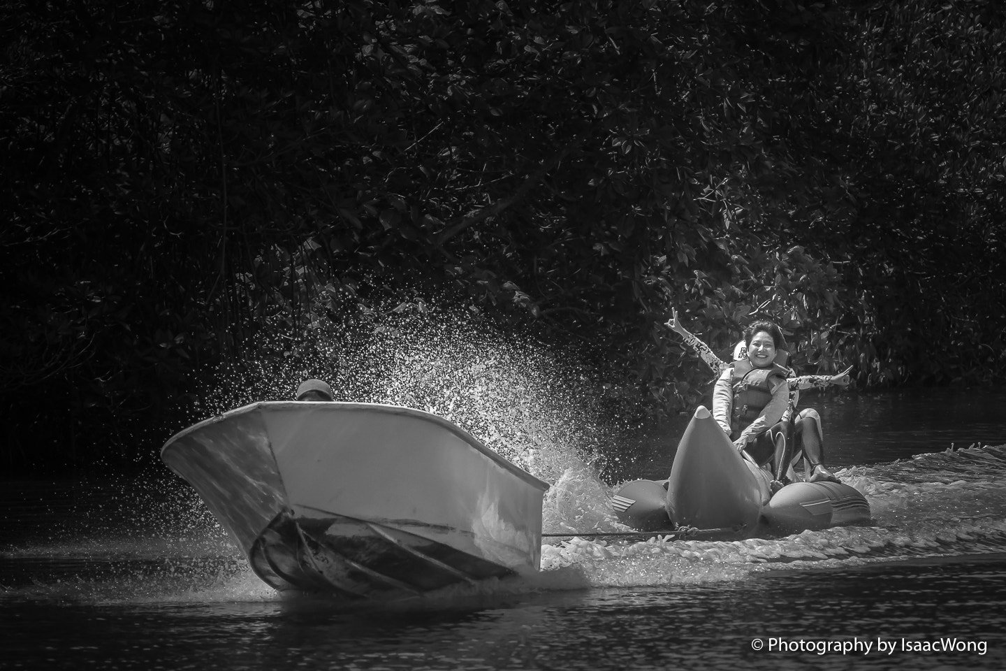 Canon EF 70-200mm F2.8L IS II USM sample photo. Water sport photography