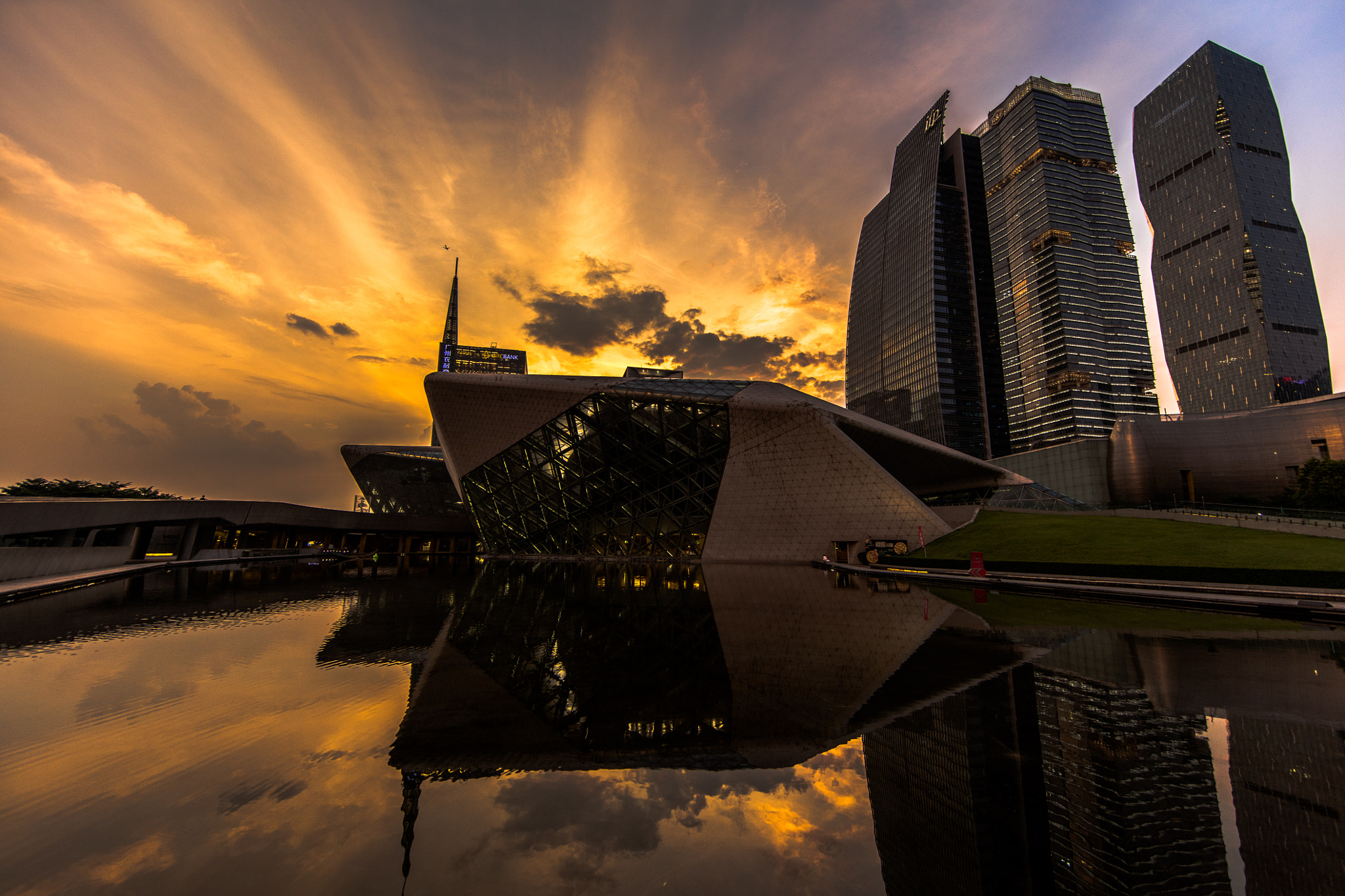 Canon EF 14mm F2.8L II USM sample photo. Opera guangzhou photography