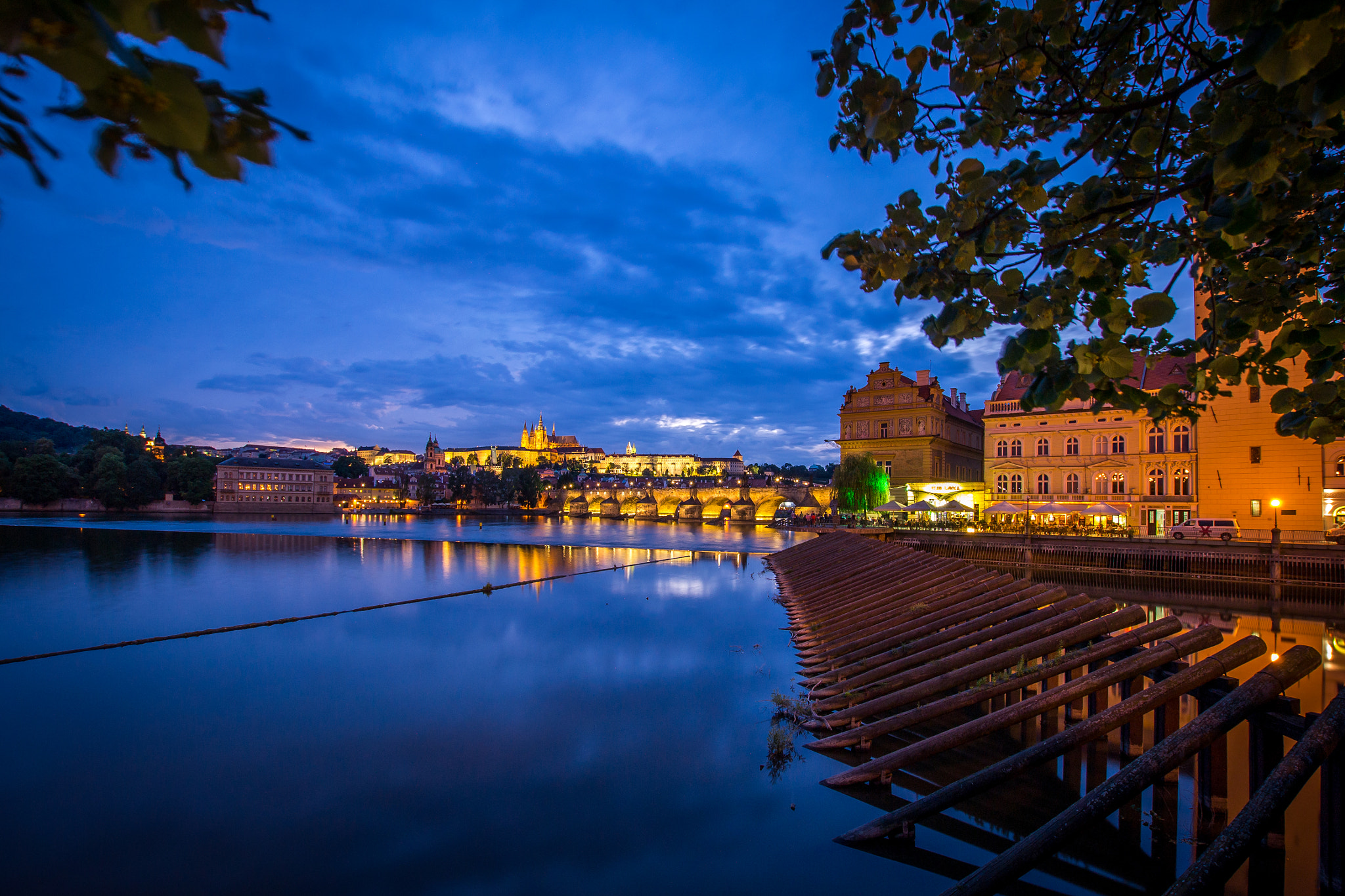 Nikon D3100 + Sigma 10-20mm F3.5 EX DC HSM sample photo. Prag by night photography