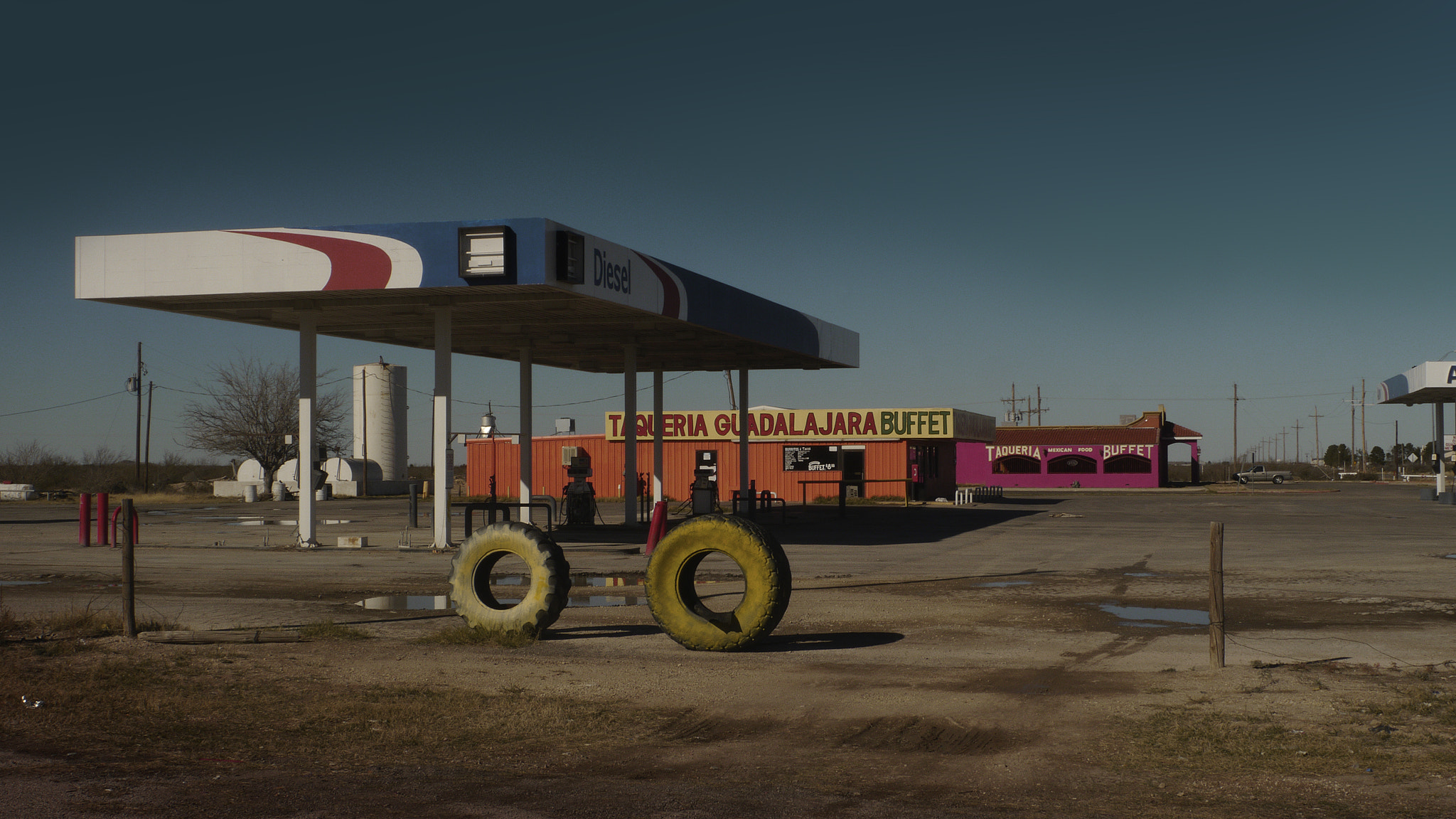 Panasonic Lumix DMC-GH2 sample photo. Petrol station photography