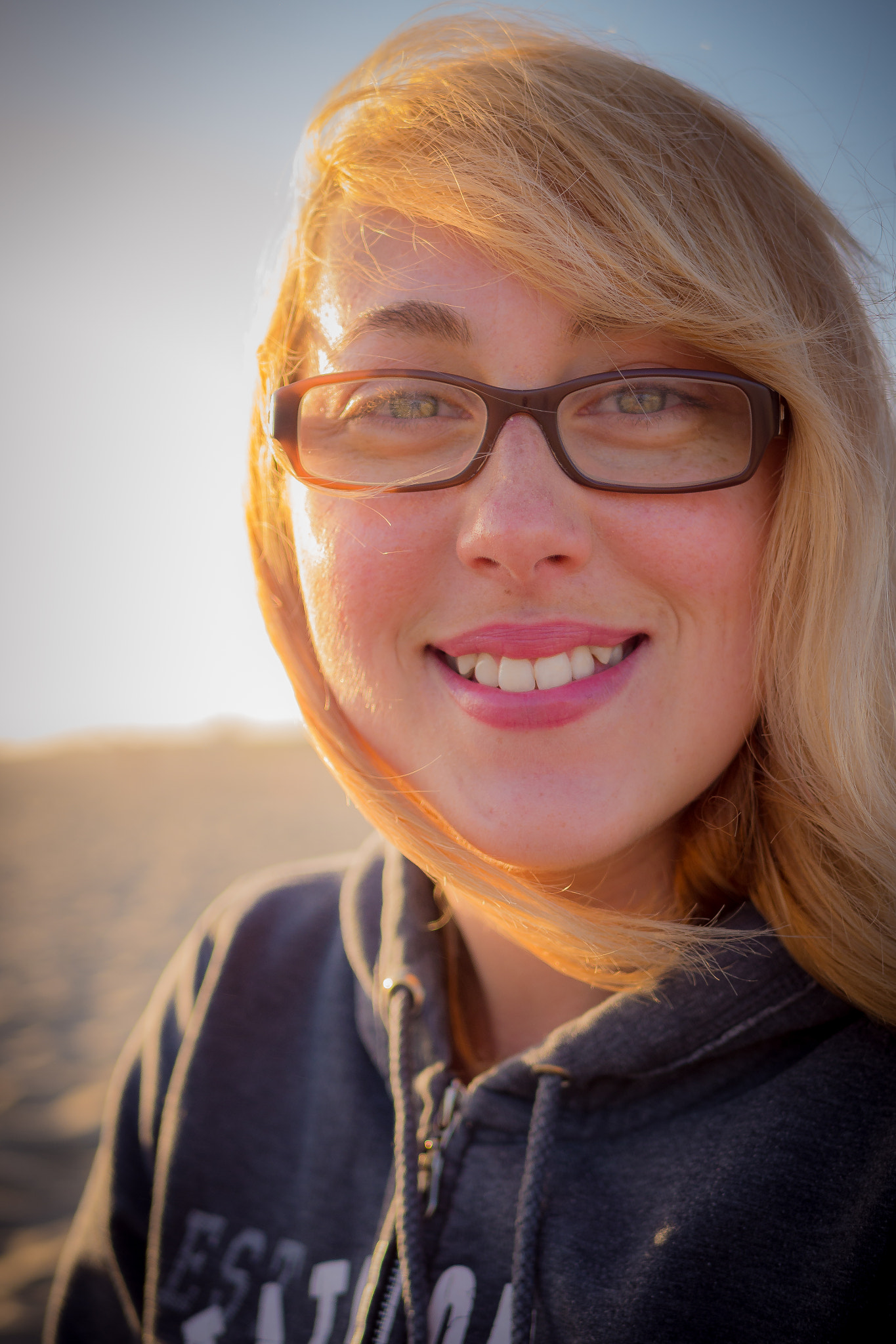 Panasonic Lumix DMC-GH3 + LUMIX G 25/F1.7 sample photo. Amanda photography