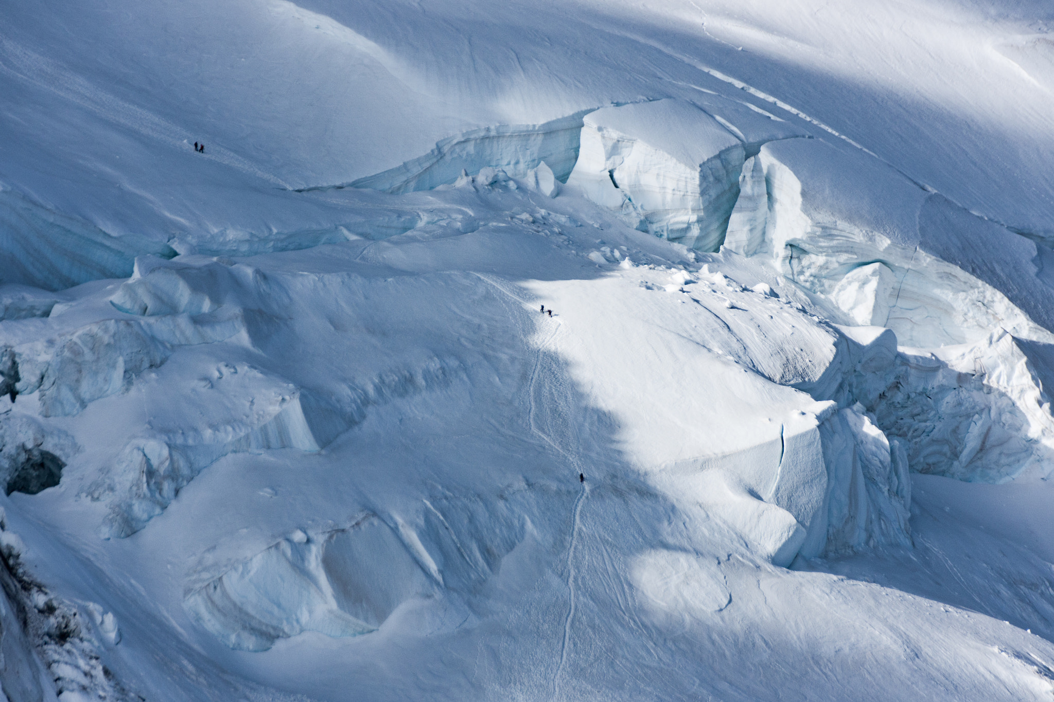 Sigma 18-250mm F3.5-6.3 DC OS HSM sample photo. Mont blanc du tacul photography