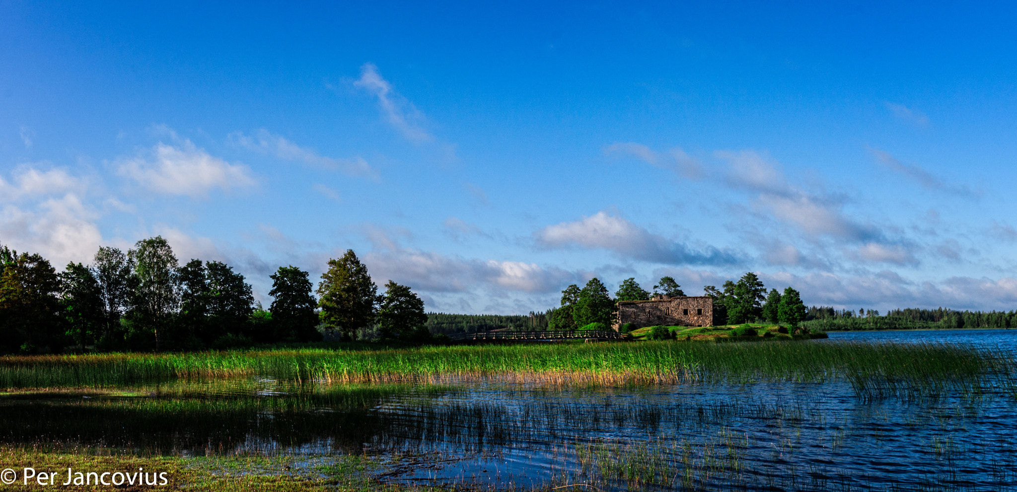 Canon EOS 40D sample photo. The old castle at lake eksjöhovgårdssjön photography