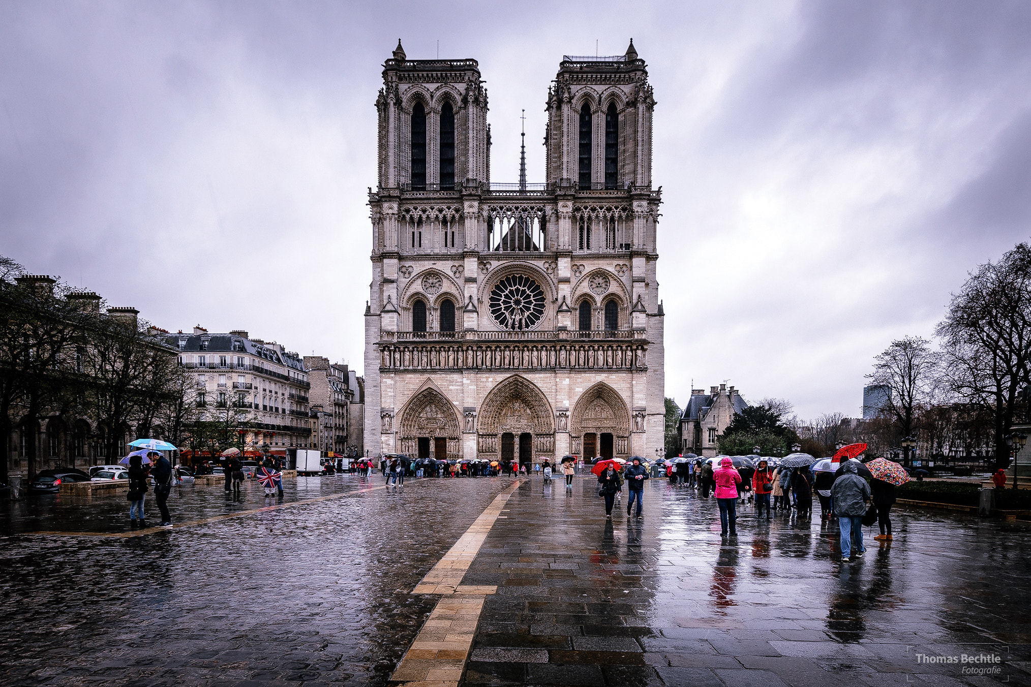 Nikon D800 + Sigma 10-20mm F3.5 EX DC HSM sample photo. Notre dame paris photography