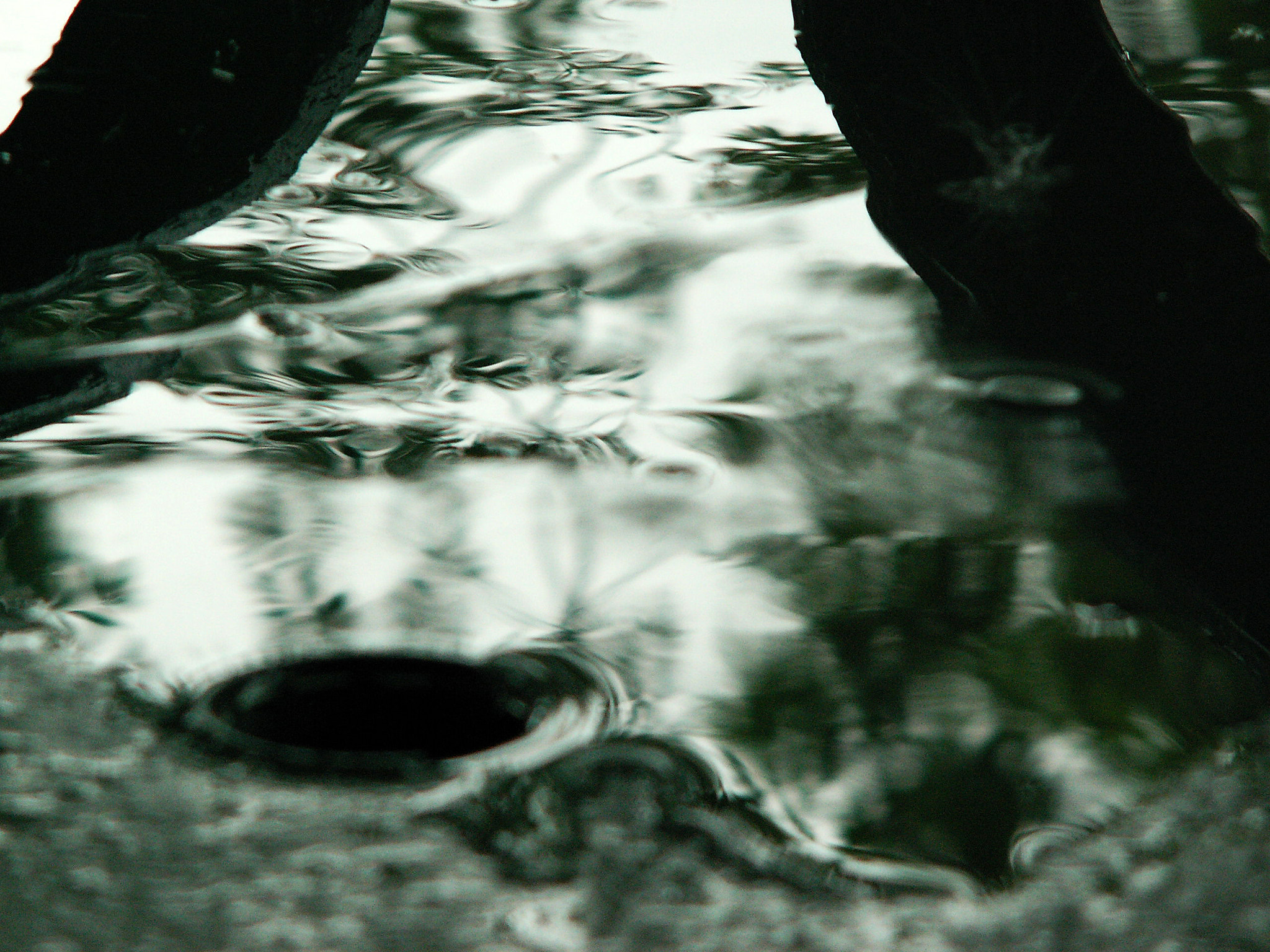 KONICA MINOLTA DiMAGE Z5 sample photo. Water photography