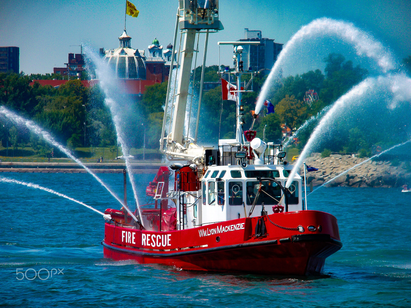 Olympus u9000,S9000 sample photo. Fire fighting boat photography
