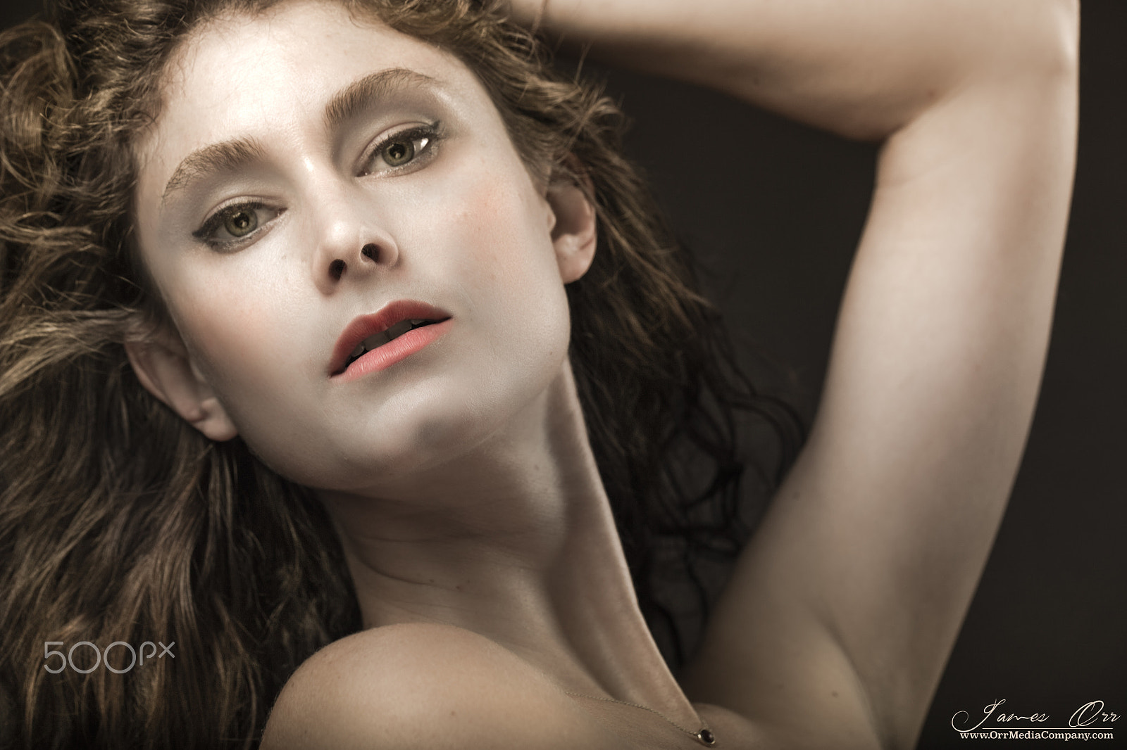 Canon EOS 5DS + Canon EF 100mm F2.8L Macro IS USM sample photo. Macro beauty photography