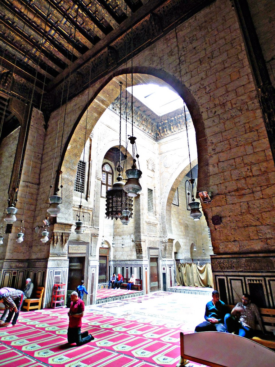 Samsung WB2200F sample photo. Inside alghory mosque. photography
