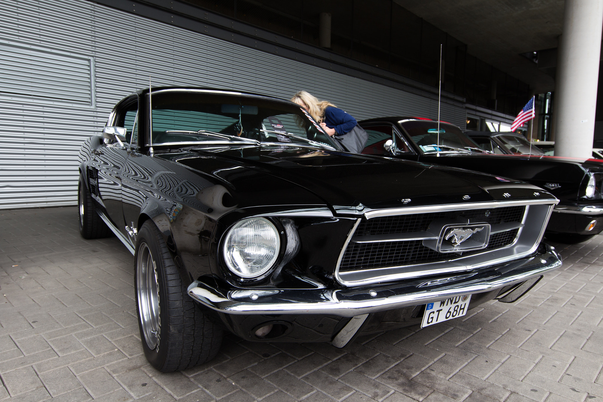 Canon EOS 700D (EOS Rebel T5i / EOS Kiss X7i) + Canon EF 11-24mm F4L USM sample photo. Ford mustang gt photography