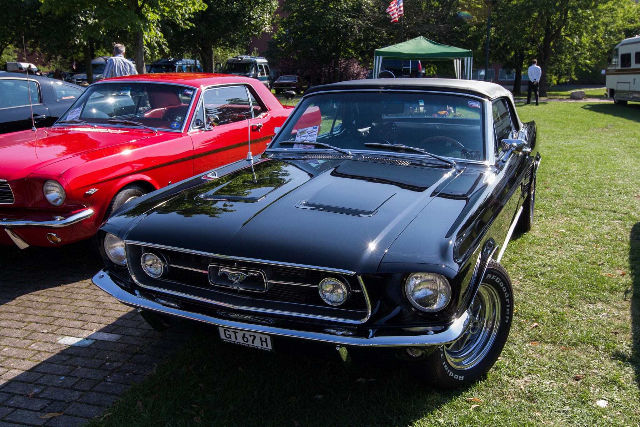 Canon EOS 700D (EOS Rebel T5i / EOS Kiss X7i) + Canon EF 11-24mm F4L USM sample photo. Ford mustang gt photography